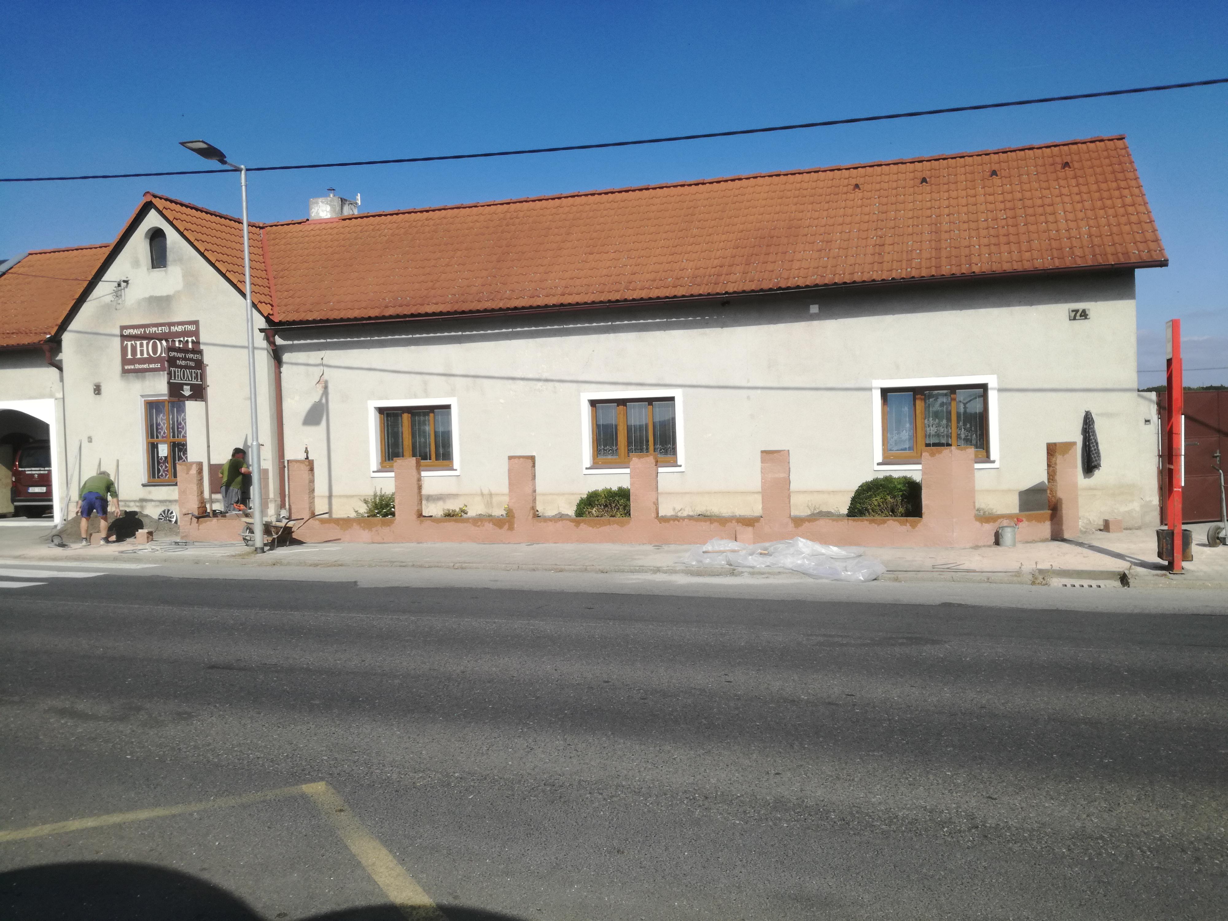 THONET - Milan Nedvěd foto 2