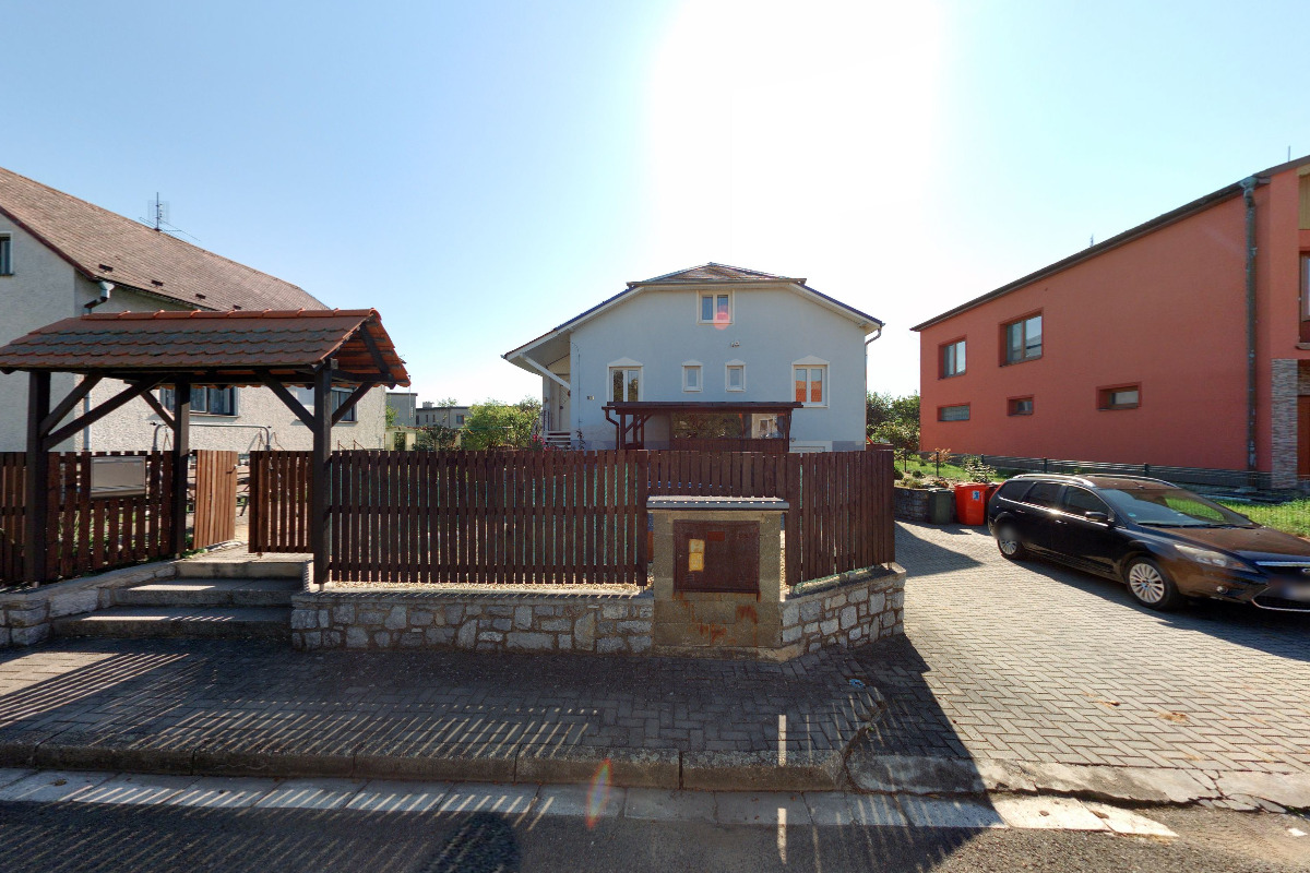 LR Schodiště-tesařství, s.r.o.