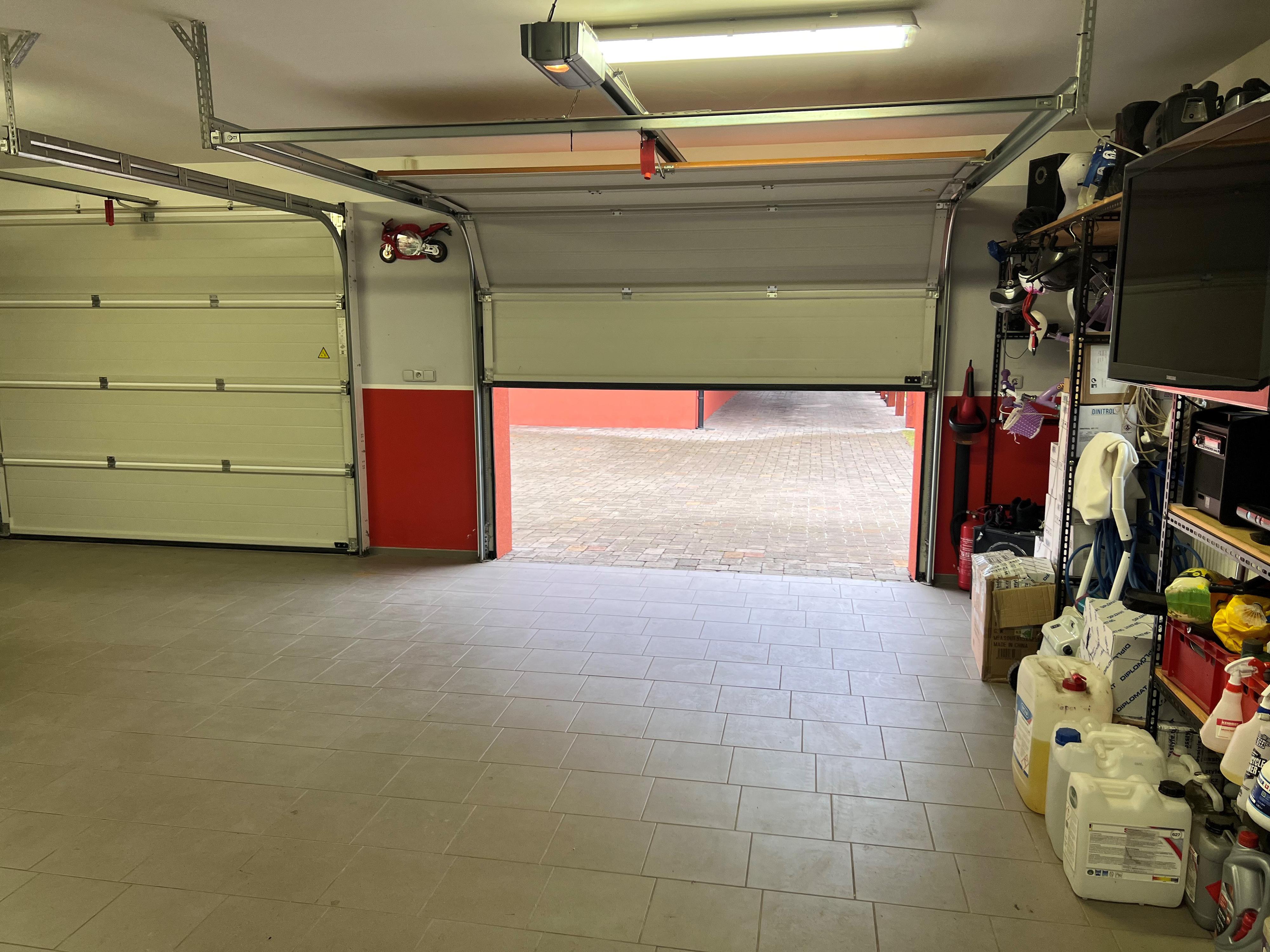 Autosklo a pneuservis Kalfa foto 3