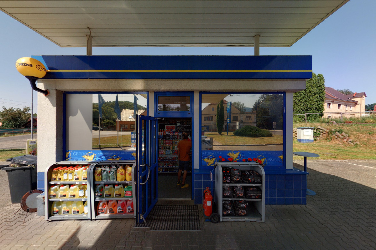 Občerstvení na čerpací stanici Eurooil