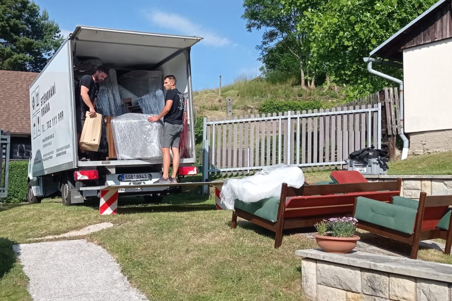 Stěhování domácností