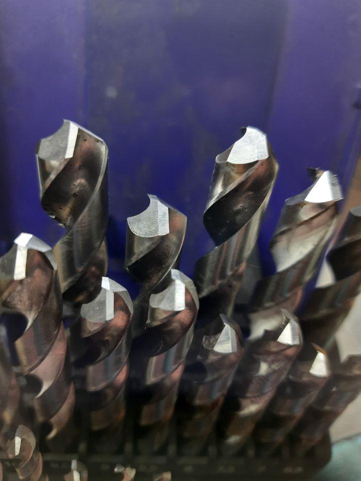 Jaroslav Humeš profesionální broušení nožů a nůžek foto 3