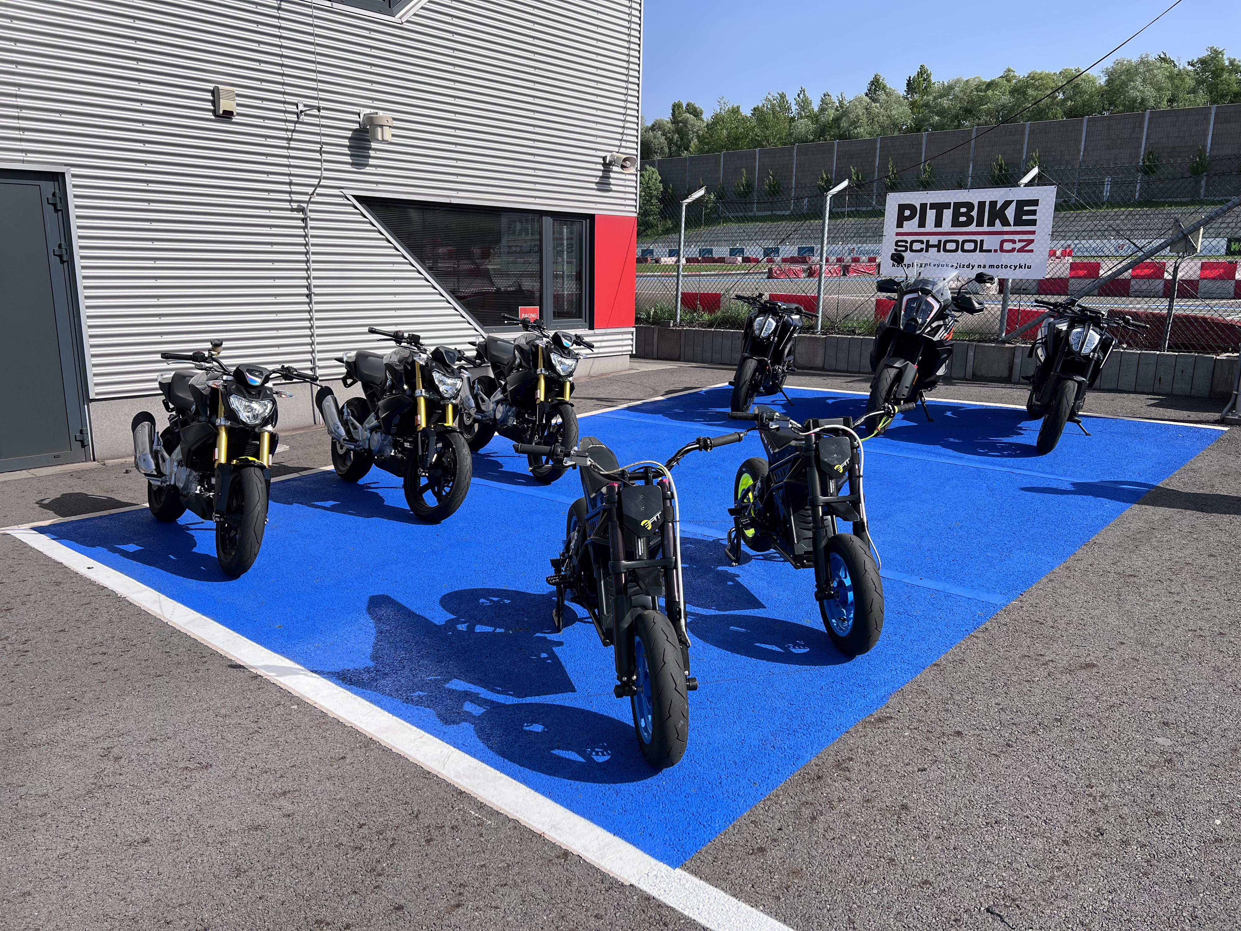 SR Motoškola foto 2