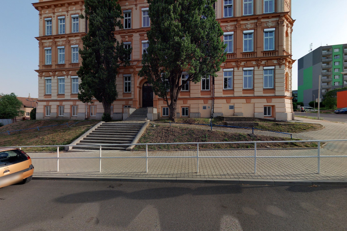 ZŠ, ZUŠ a MŠ Frýdlant - Husova foto 4