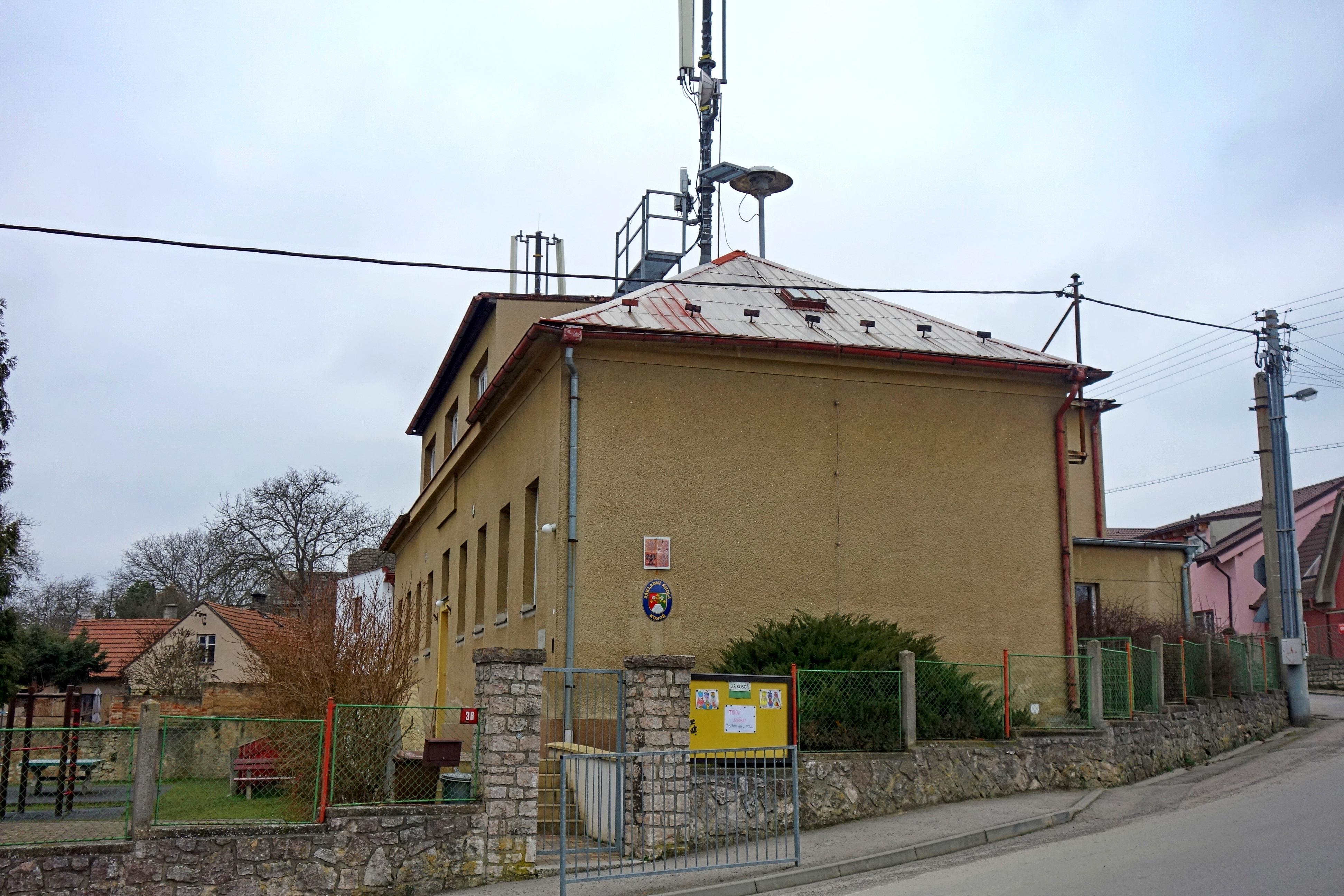 Základní škola Kosoř, okres Praha-západ