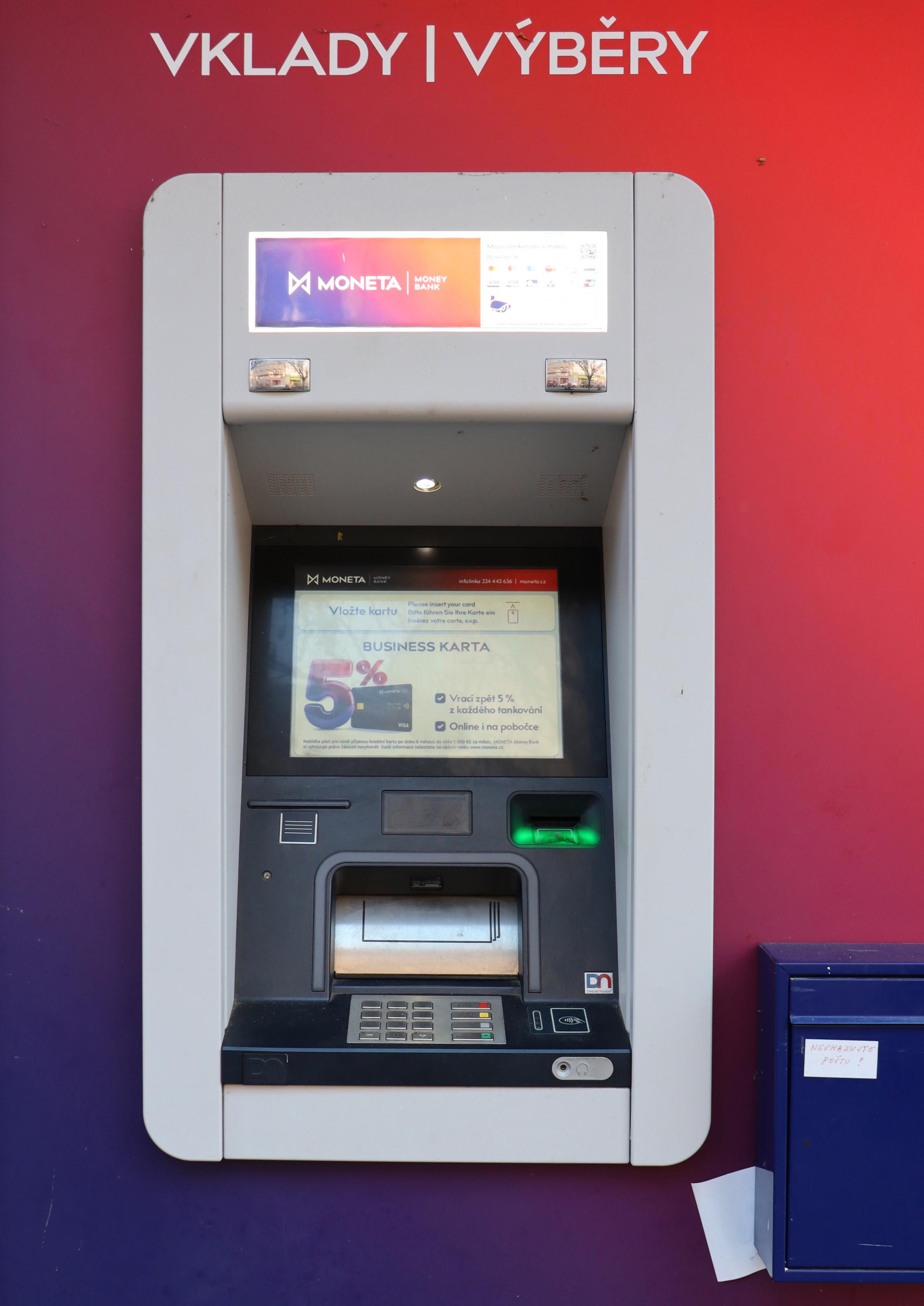 Bankomat MONETA Money Bank vkladový foto 3