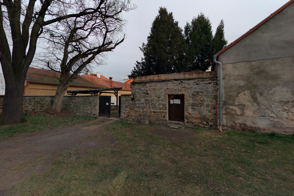 Zahrada Šrámkova domu