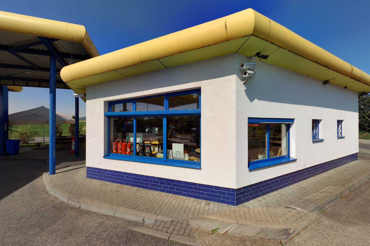 Občerstvení na čerpací stanici