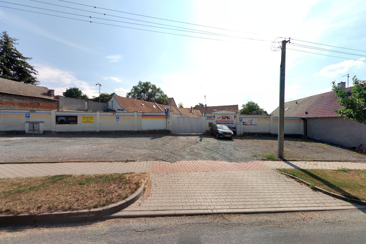 Auto, obchod APK, s.r.o. foto 3
