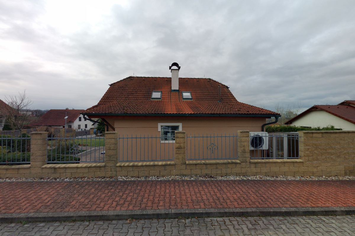 Antonín Kubeček - Podlahářské práce