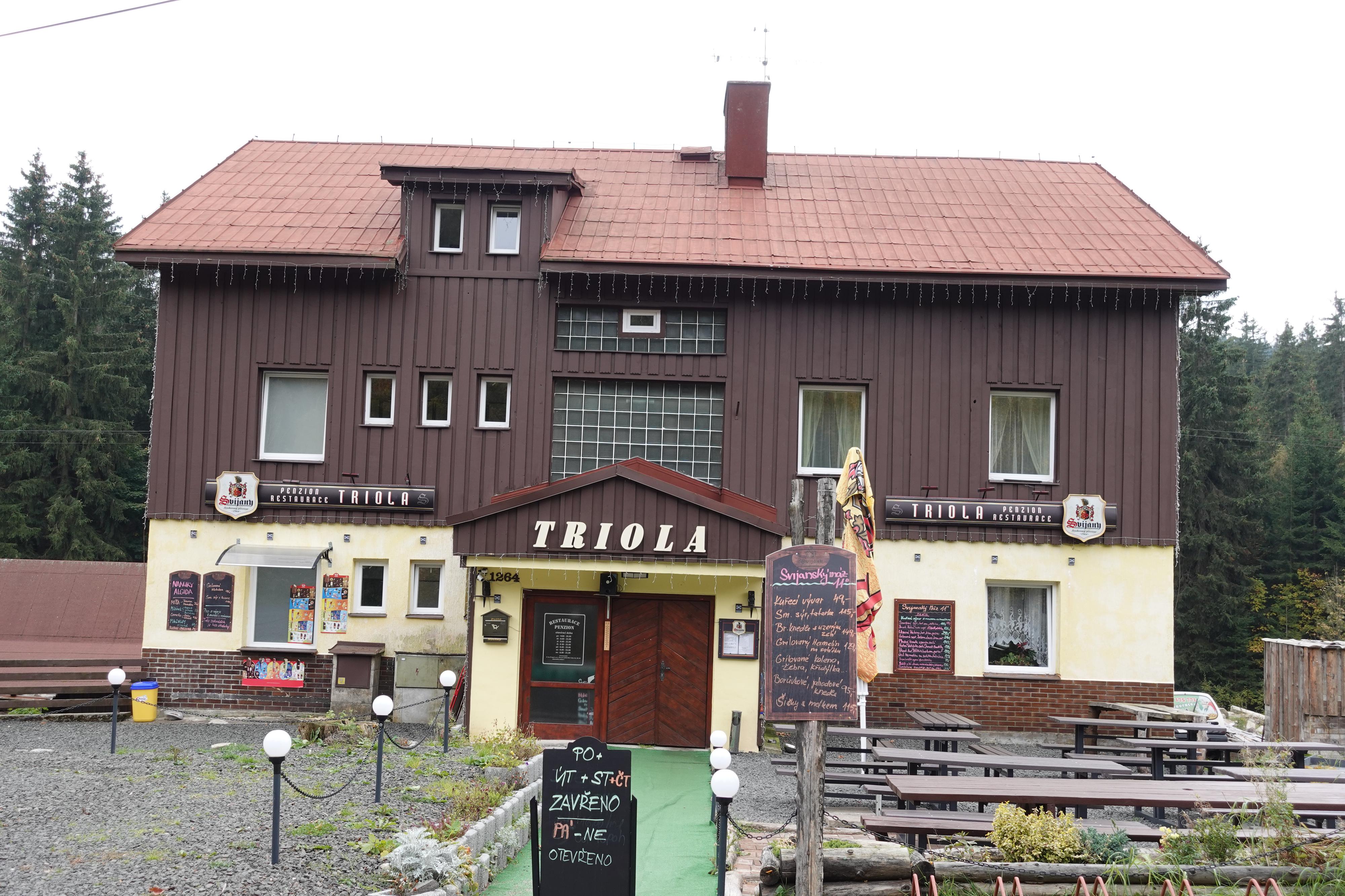 Restaurace Triola foto 3