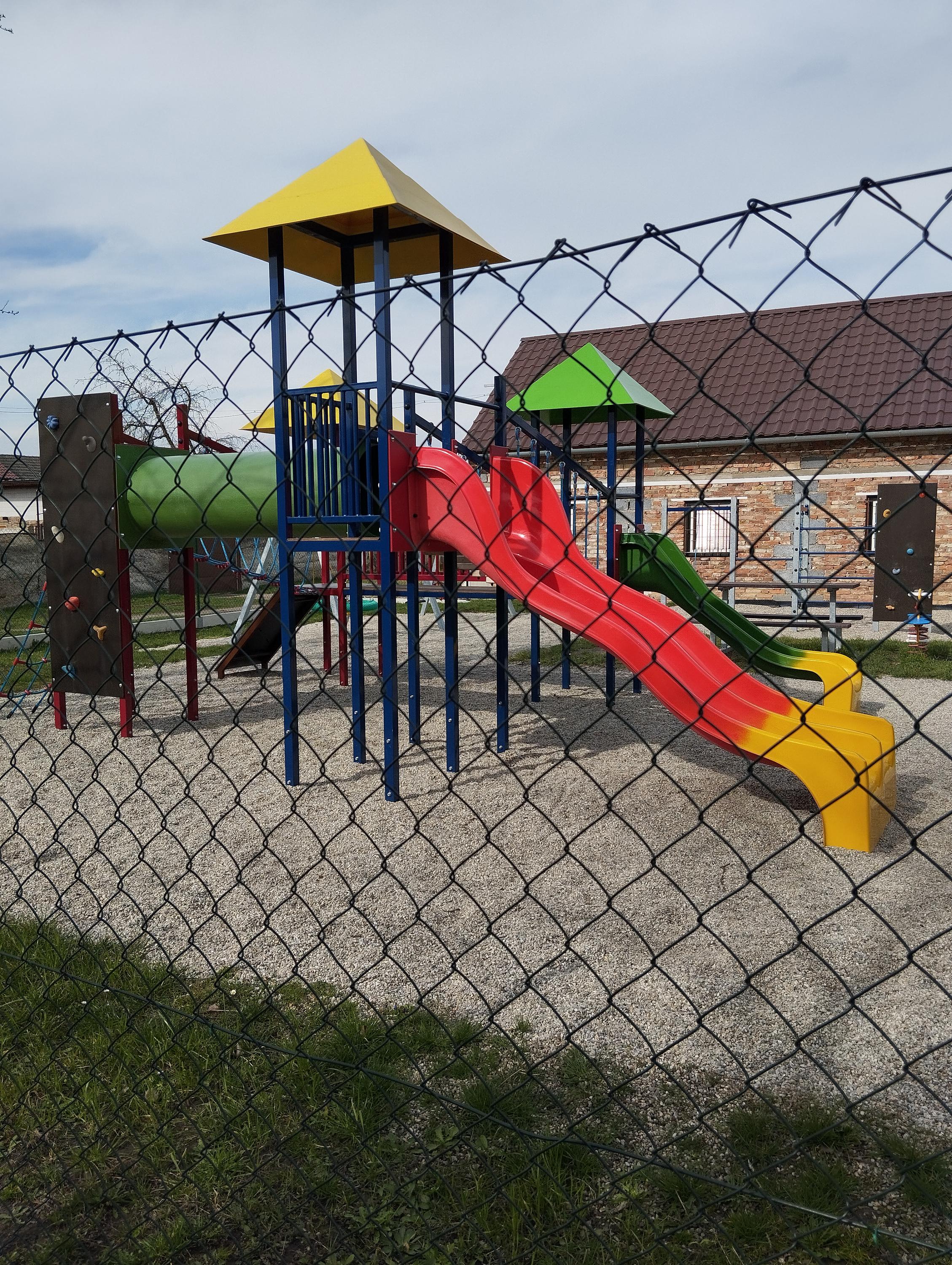 Měrovice nad Hanou - obecní úřad foto 5