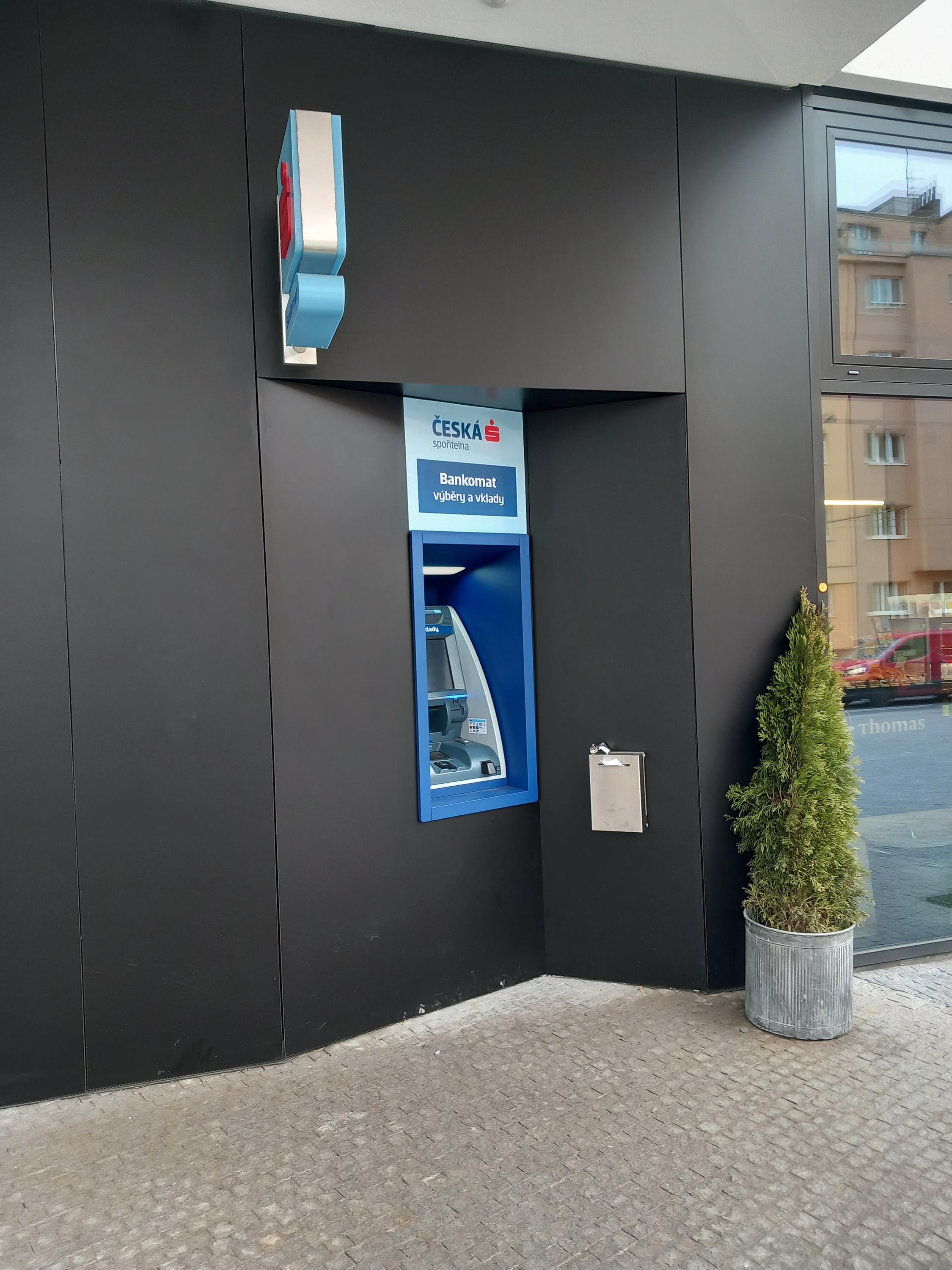 Bankomat České spořitelny foto 2