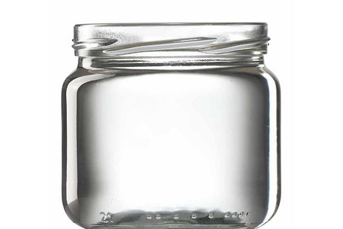 Akční nabídka sklenic a lahví