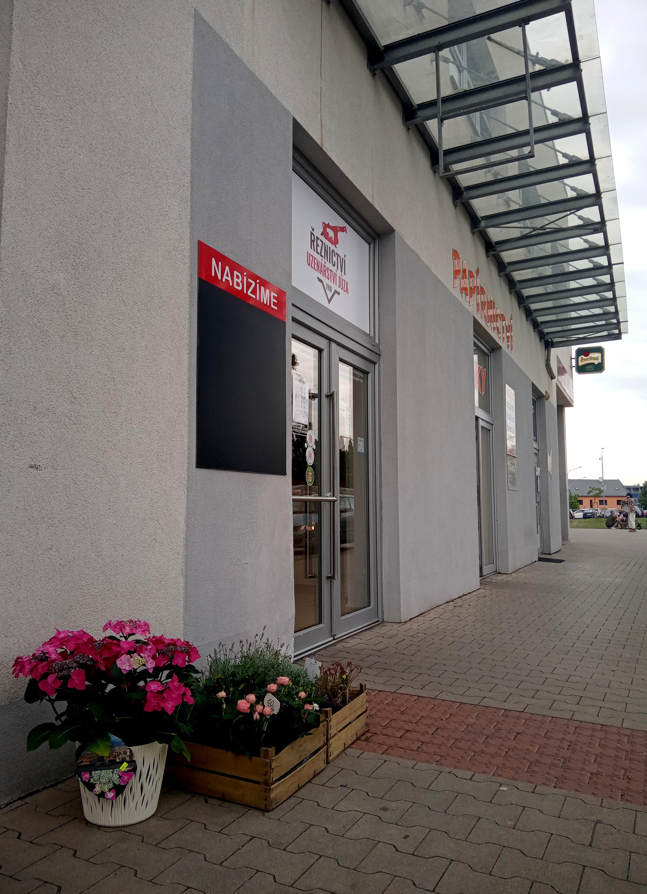 Řeznictví-uzenařství Jůza foto 5