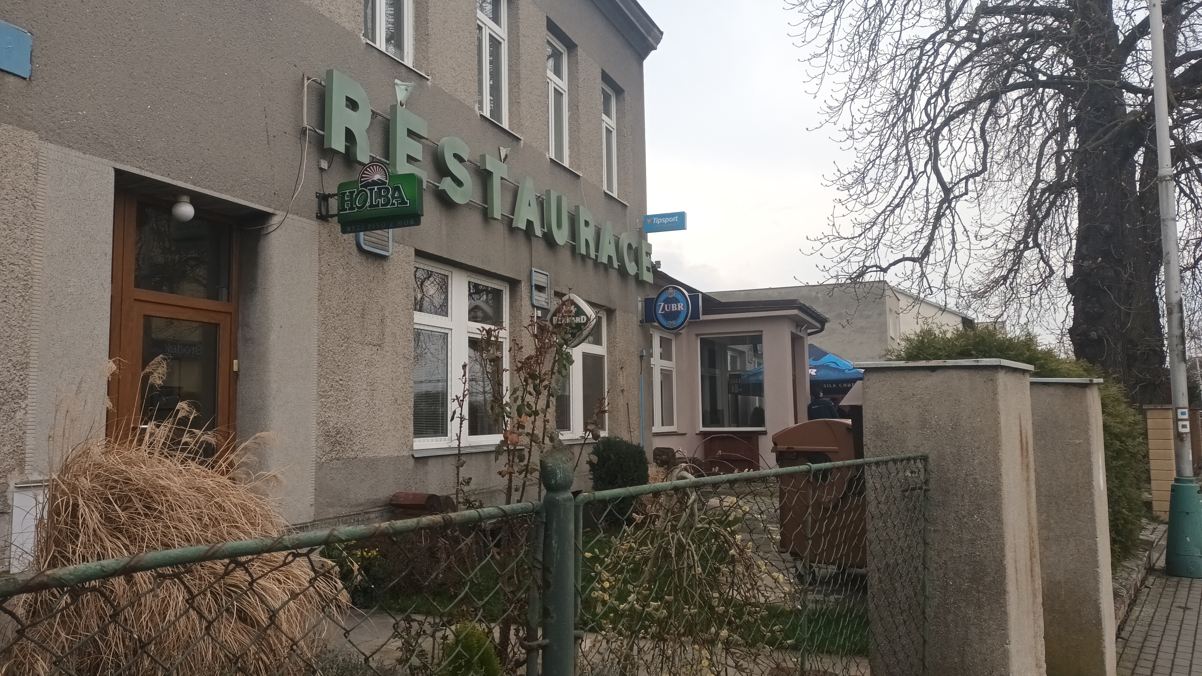 Restaurace a penzion U nádraží