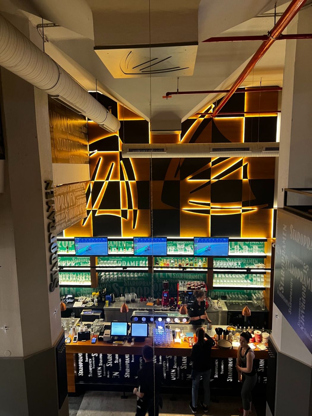 Restaurace Potrefená husa České Budějovice OC IGY foto 3