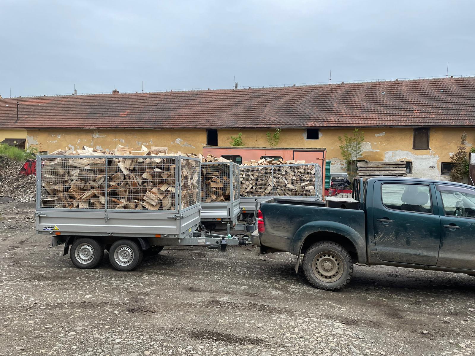 Prodej palivového dříví Karel Starý foto 2