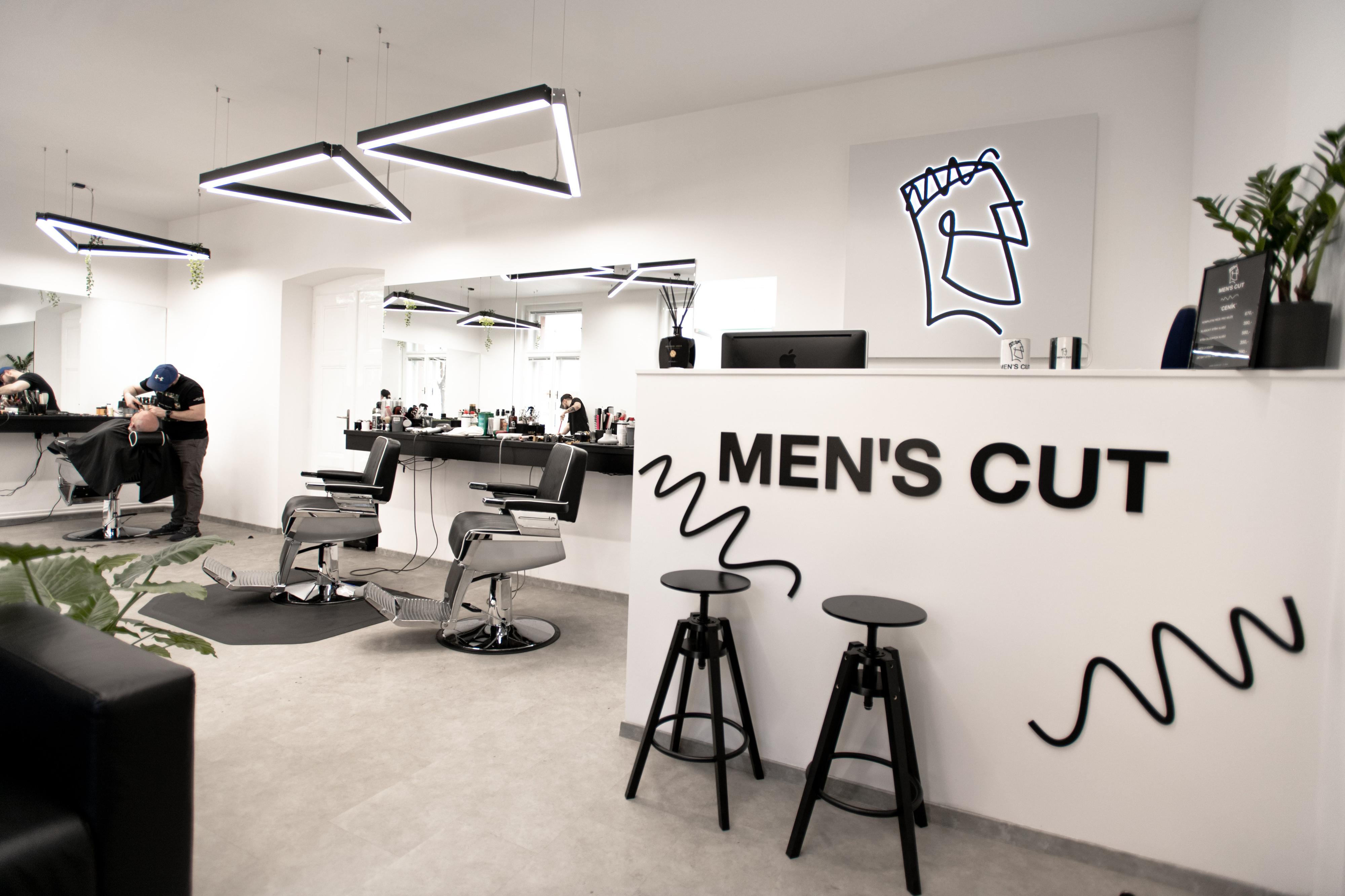 Men’s Cut Barber Salon