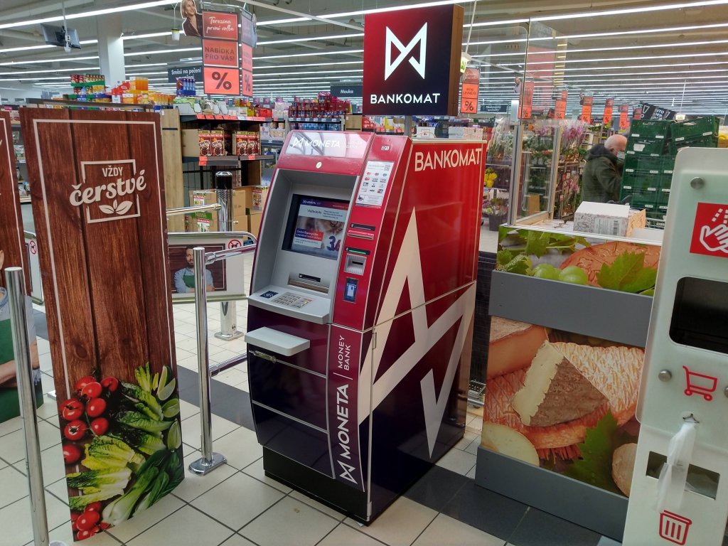 Bankomat MONETA Money Bank foto 2