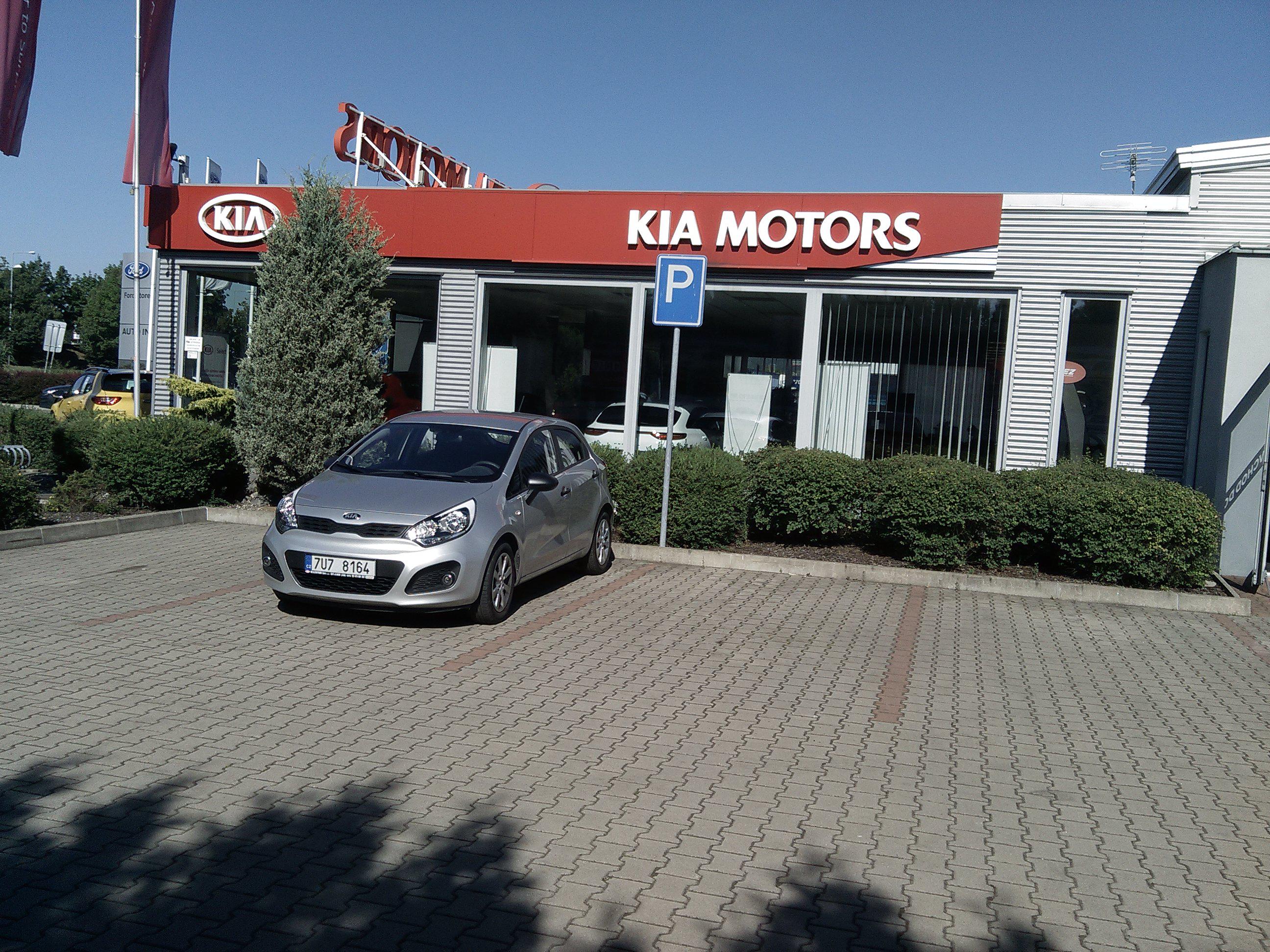REALCENTRUM Cars s.r.o. - Kia