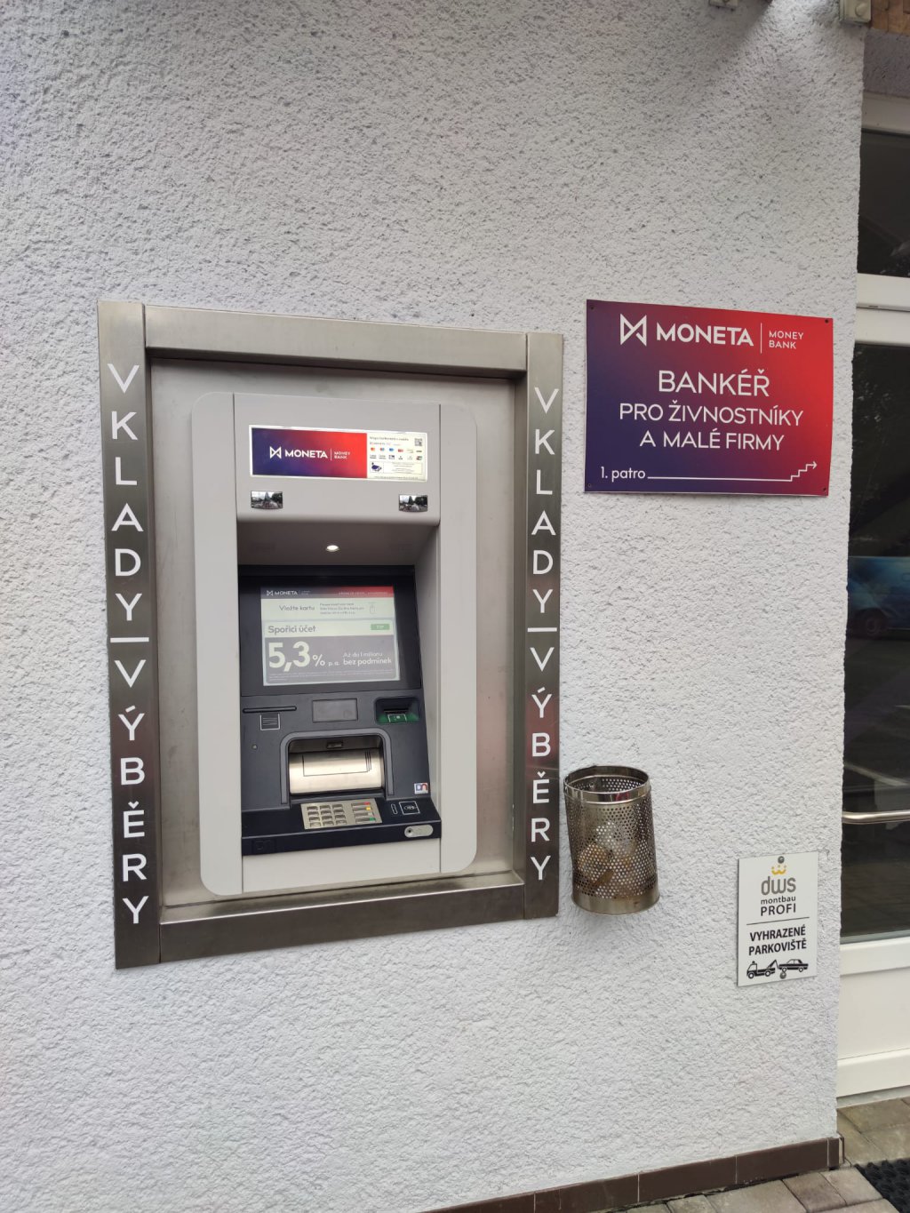 Bankomat MONETA Money Bank vkladový foto 2