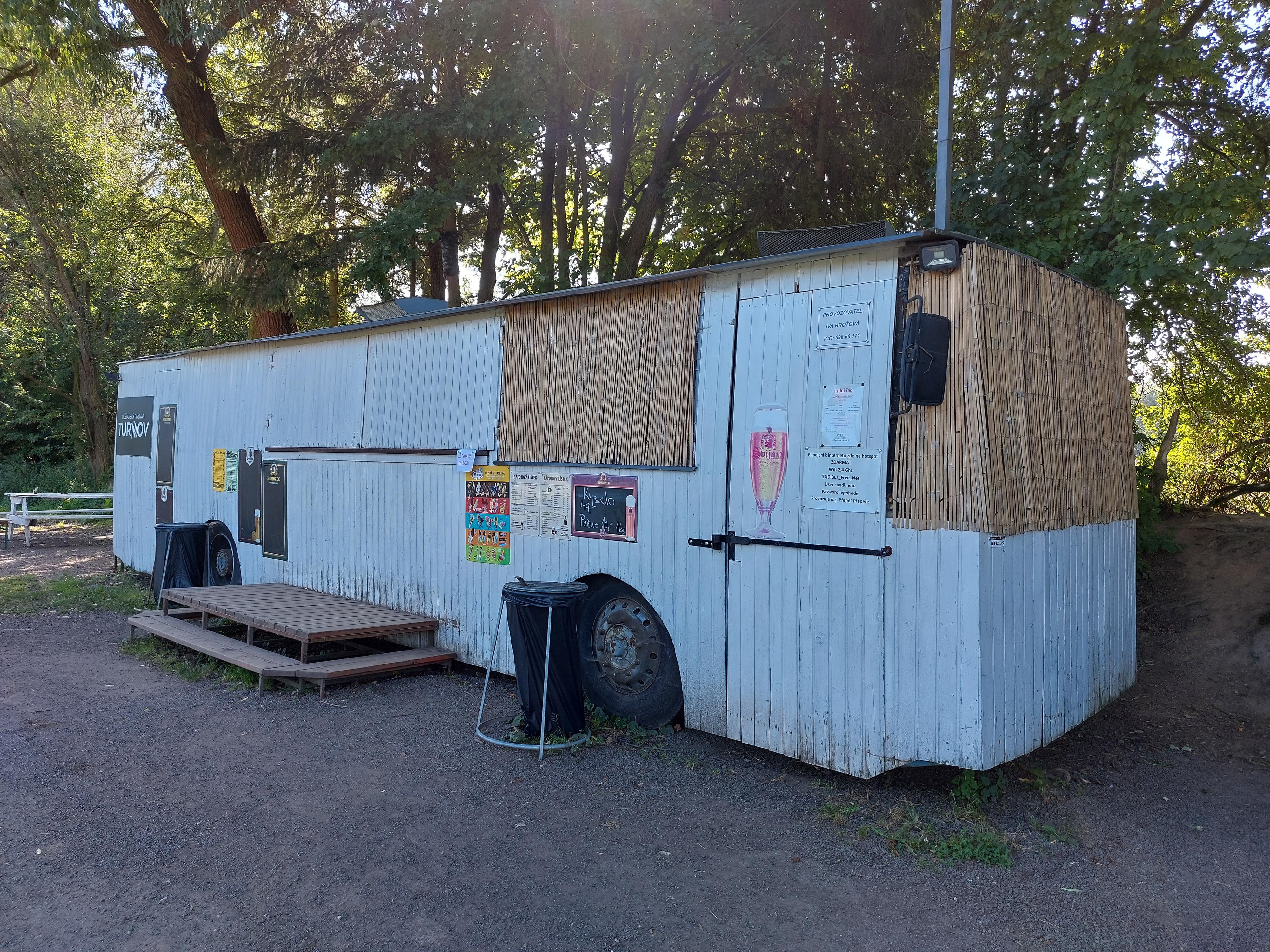 Občerstvení U Jezu