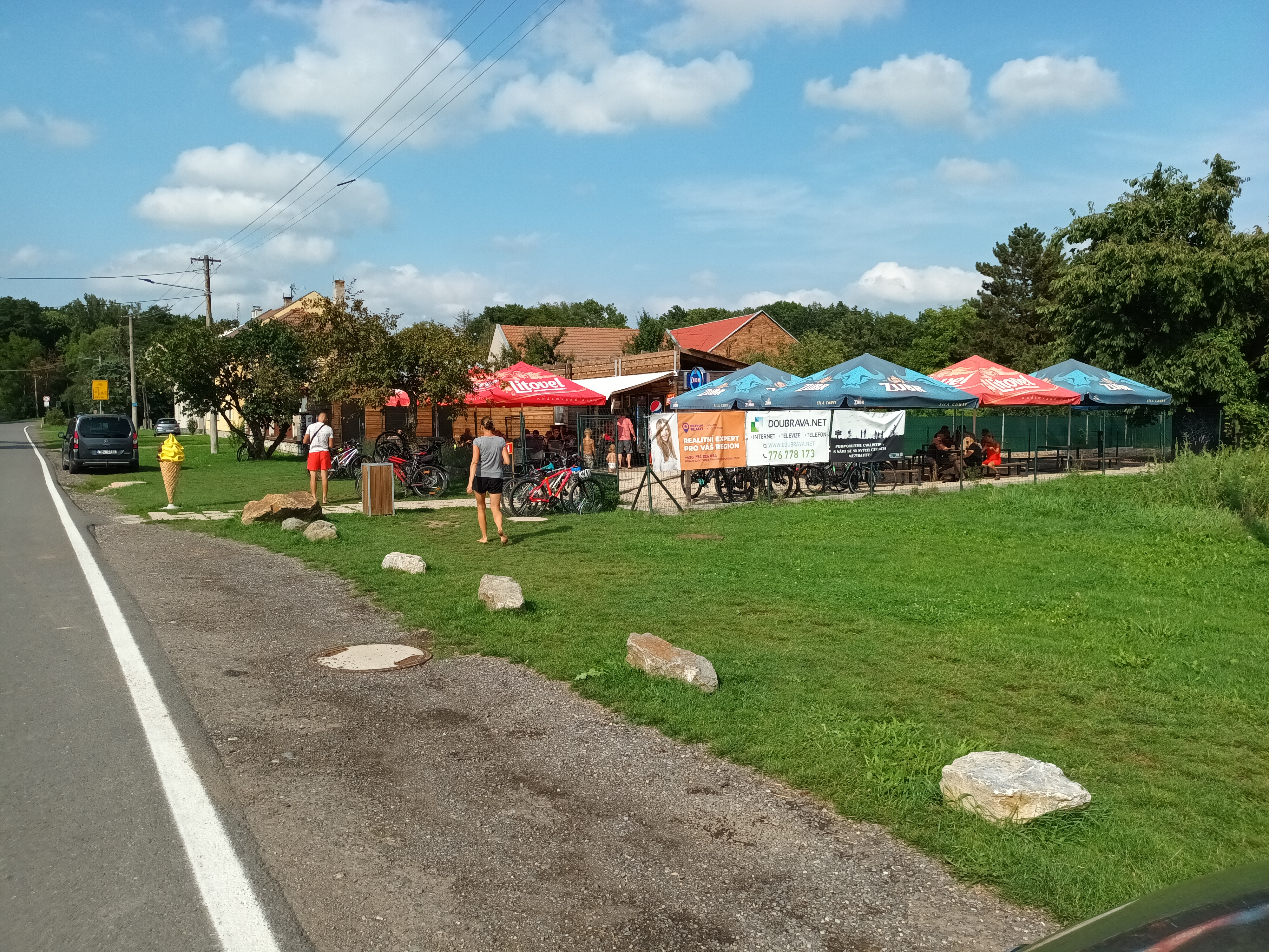 Občerstvení Na Lhotě foto 2