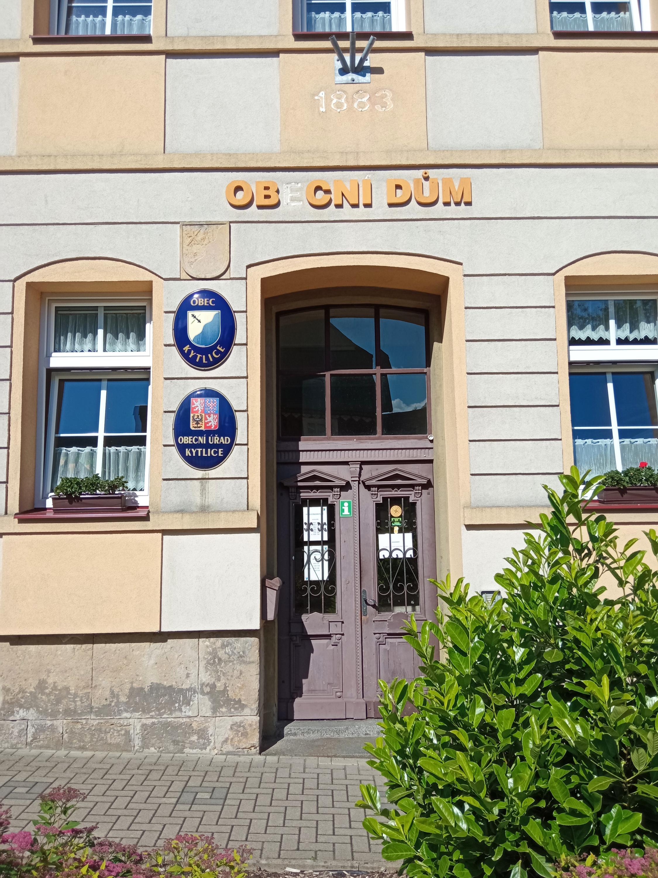 Kytlice - obecní úřad foto 6