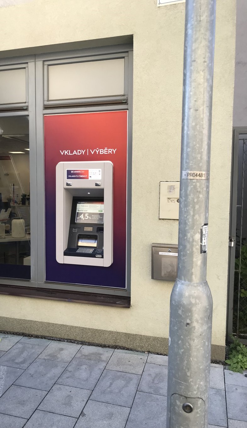 Bankomat MONETA Money Bank vkladový foto 2