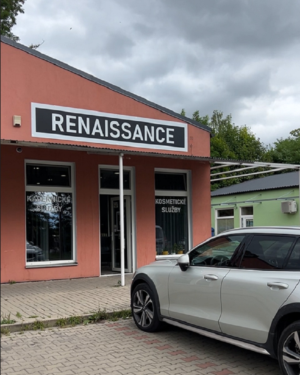 Salon krásy Renaissance foto 2