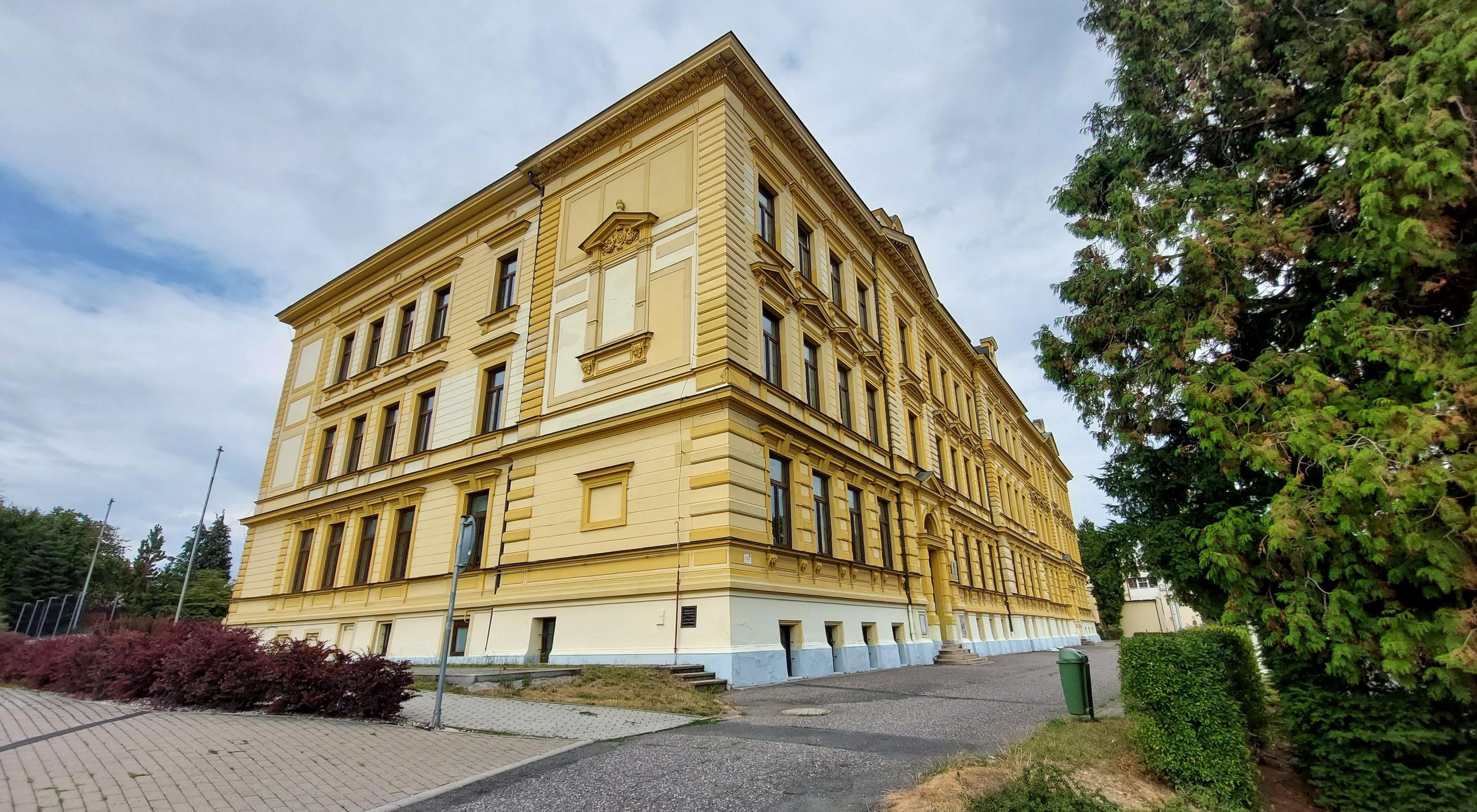 Obchodní akademie T. G. Masaryka, Kostelec nad Orlicí foto 3