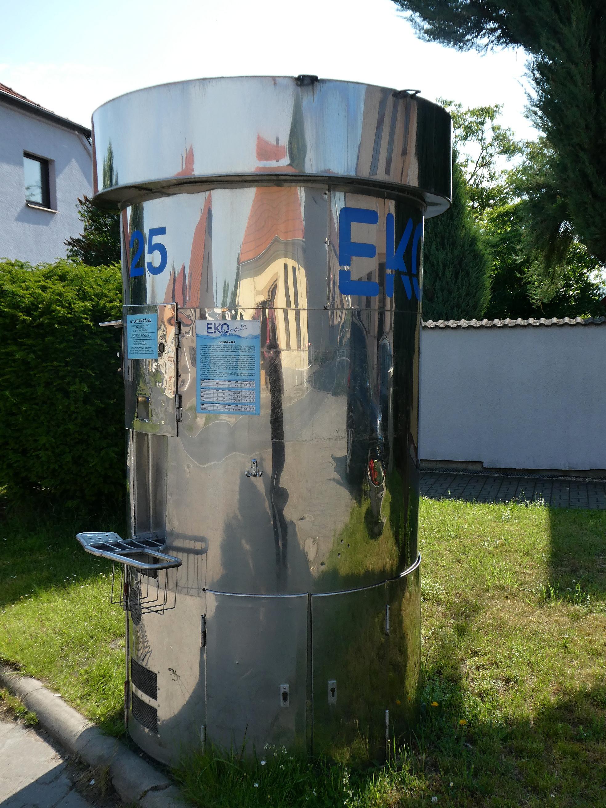 Křinec - úřad městyse foto 6