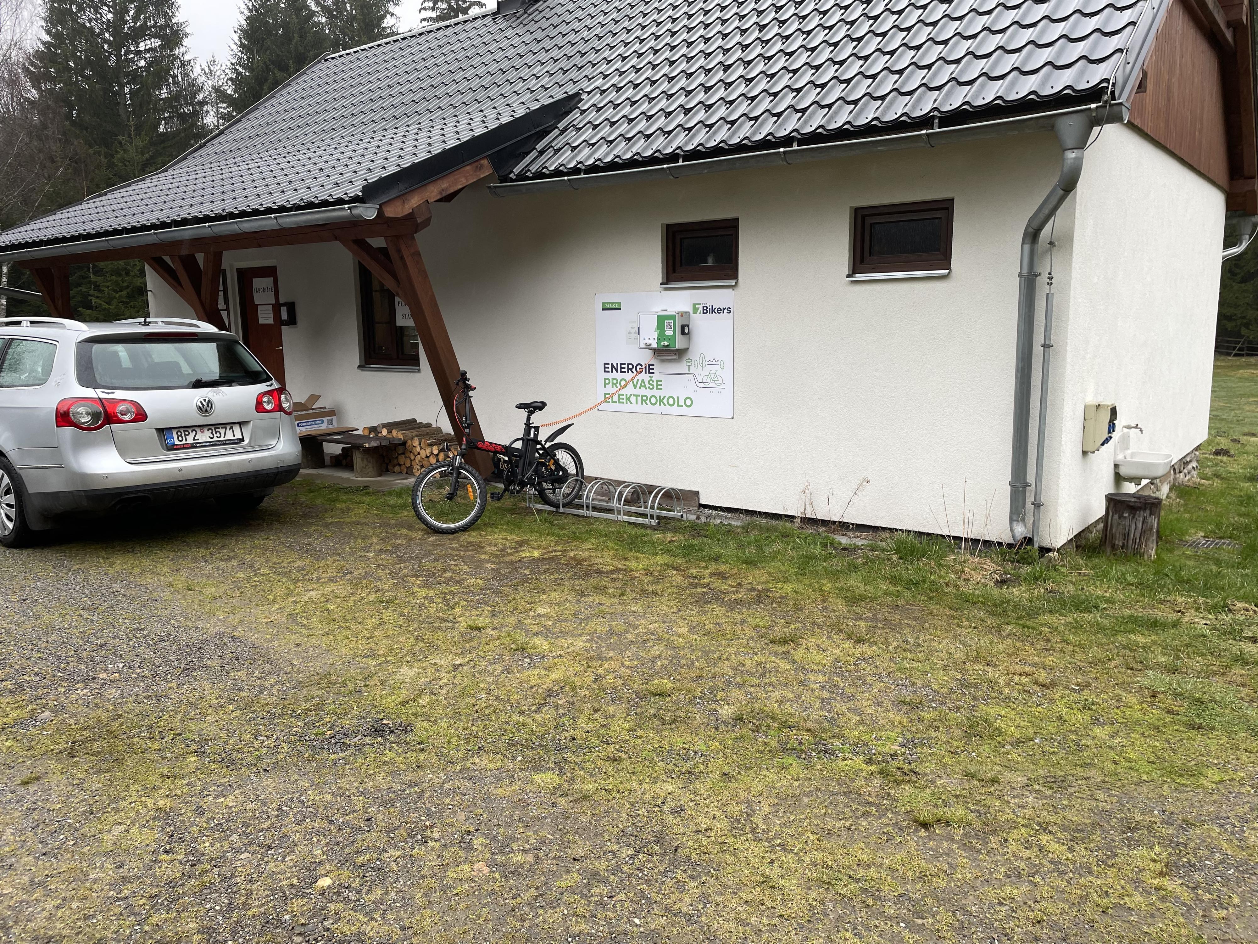 Nabíjecí stanice Veřejné tábořiště Prášily foto 6
