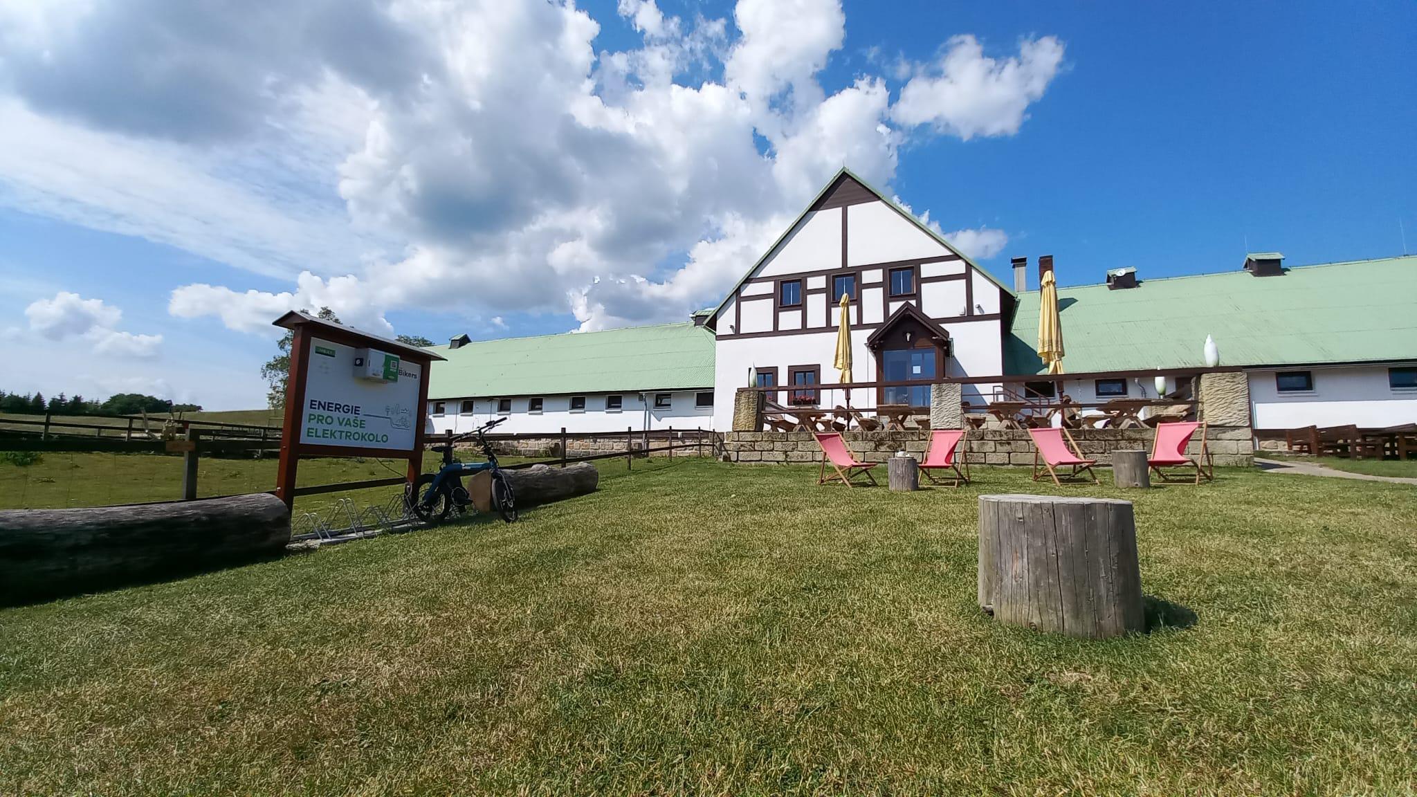 Nabíjecí stanice Farma Hvozd foto 5