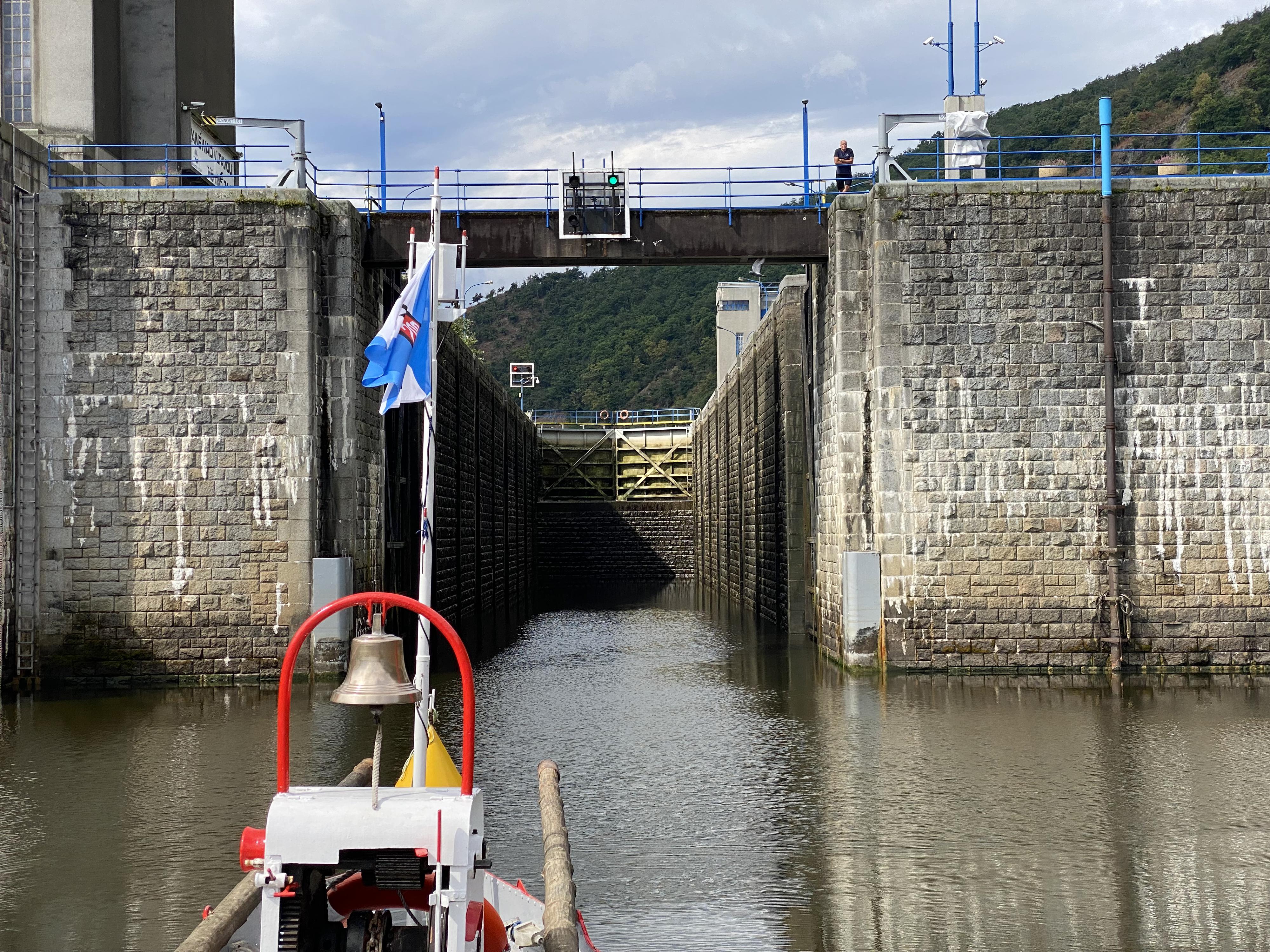 Plavební komora Vrané nad Vltavou foto 2
