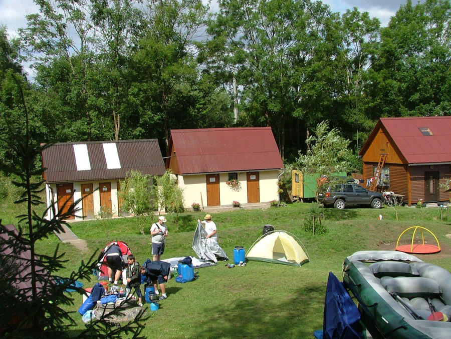 Kemp Pod mostem Zvíkovec foto 4