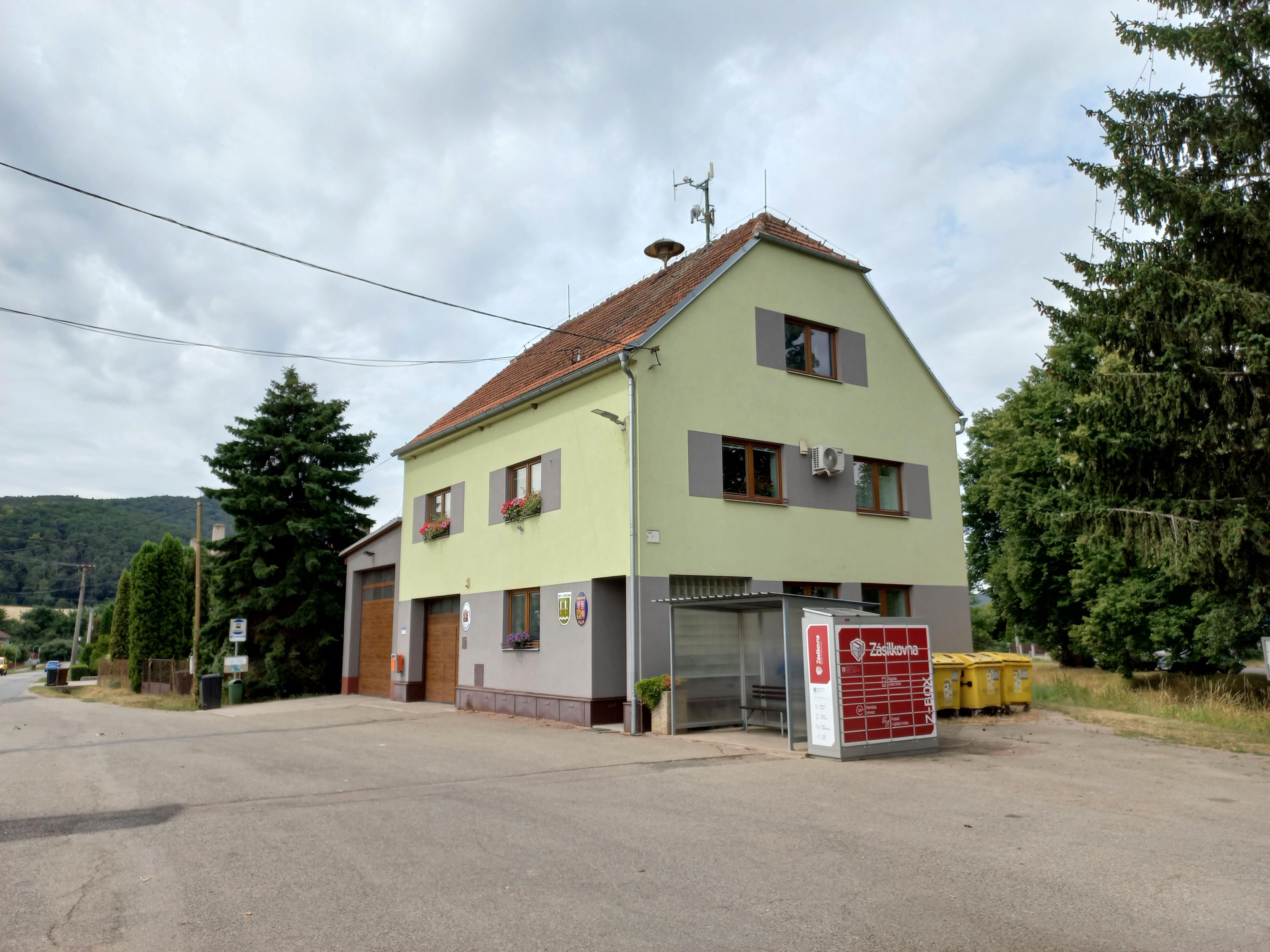 Lomnička - obecní úřad