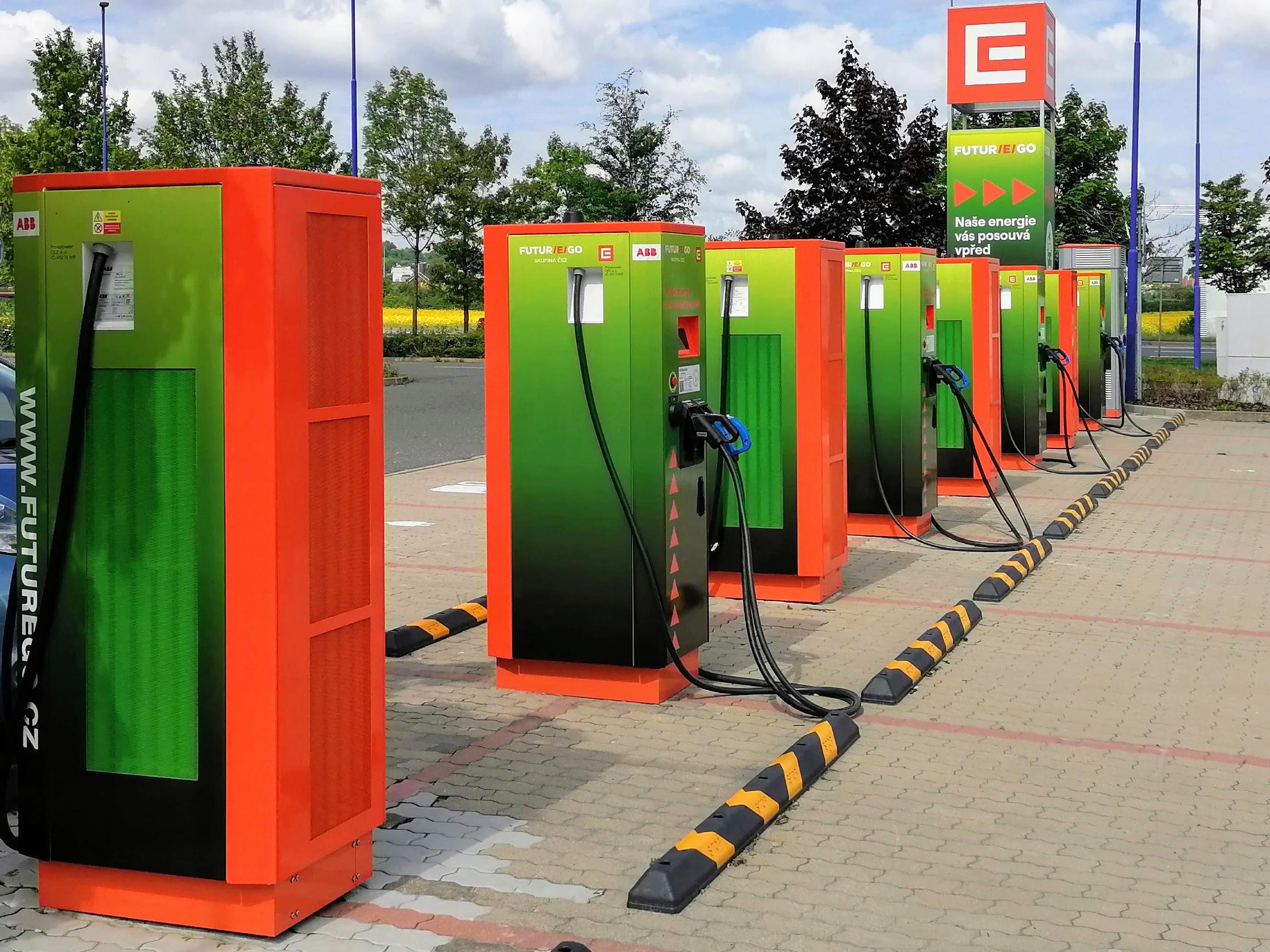 Nabíjecí stanice ČEZ
