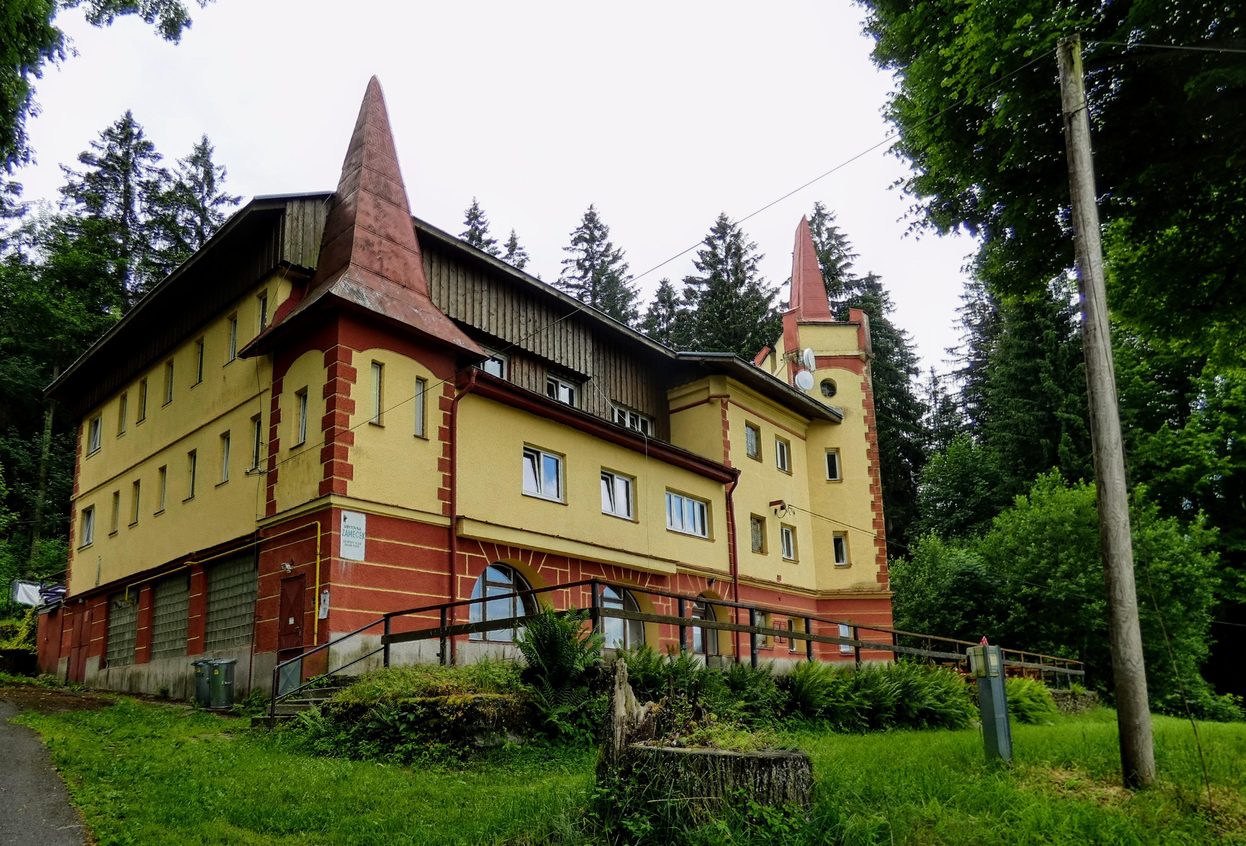 Turistická ubytovna Zámeček foto 5