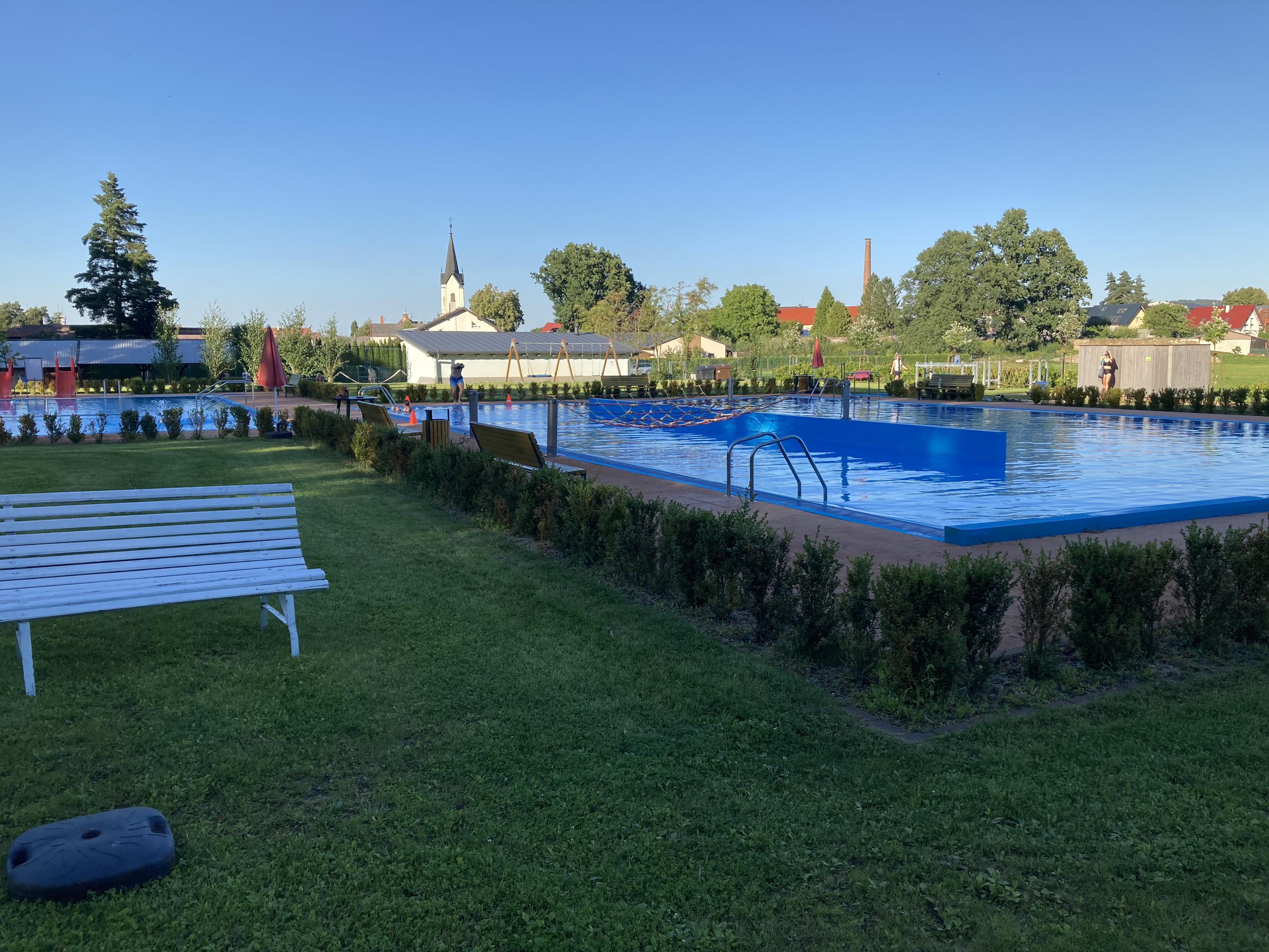 Koupaliště Janovice nad Úhlavou foto 2