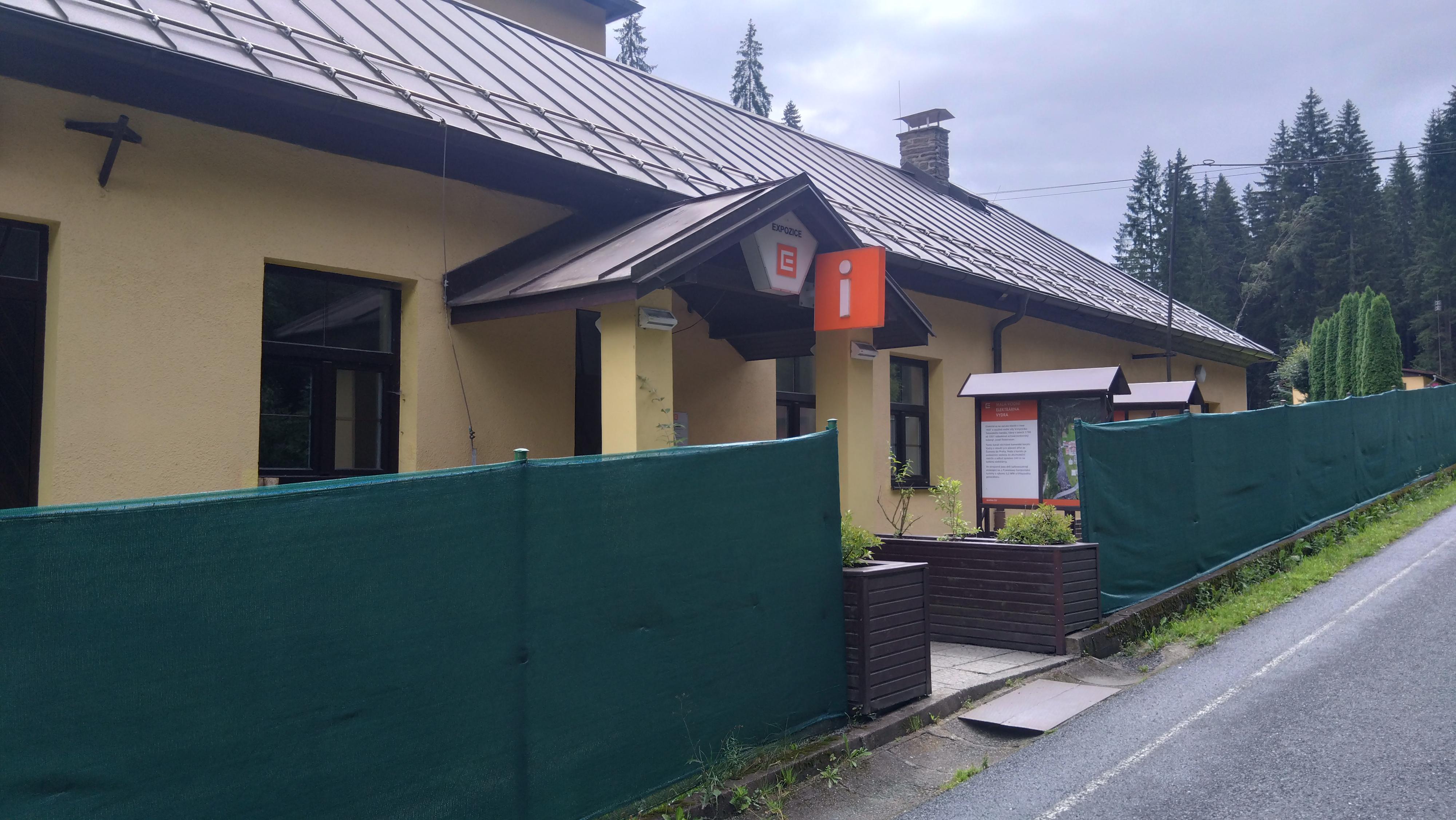 Informační centra malých vodních elektráren Vydra a Čeňkova pila foto 2