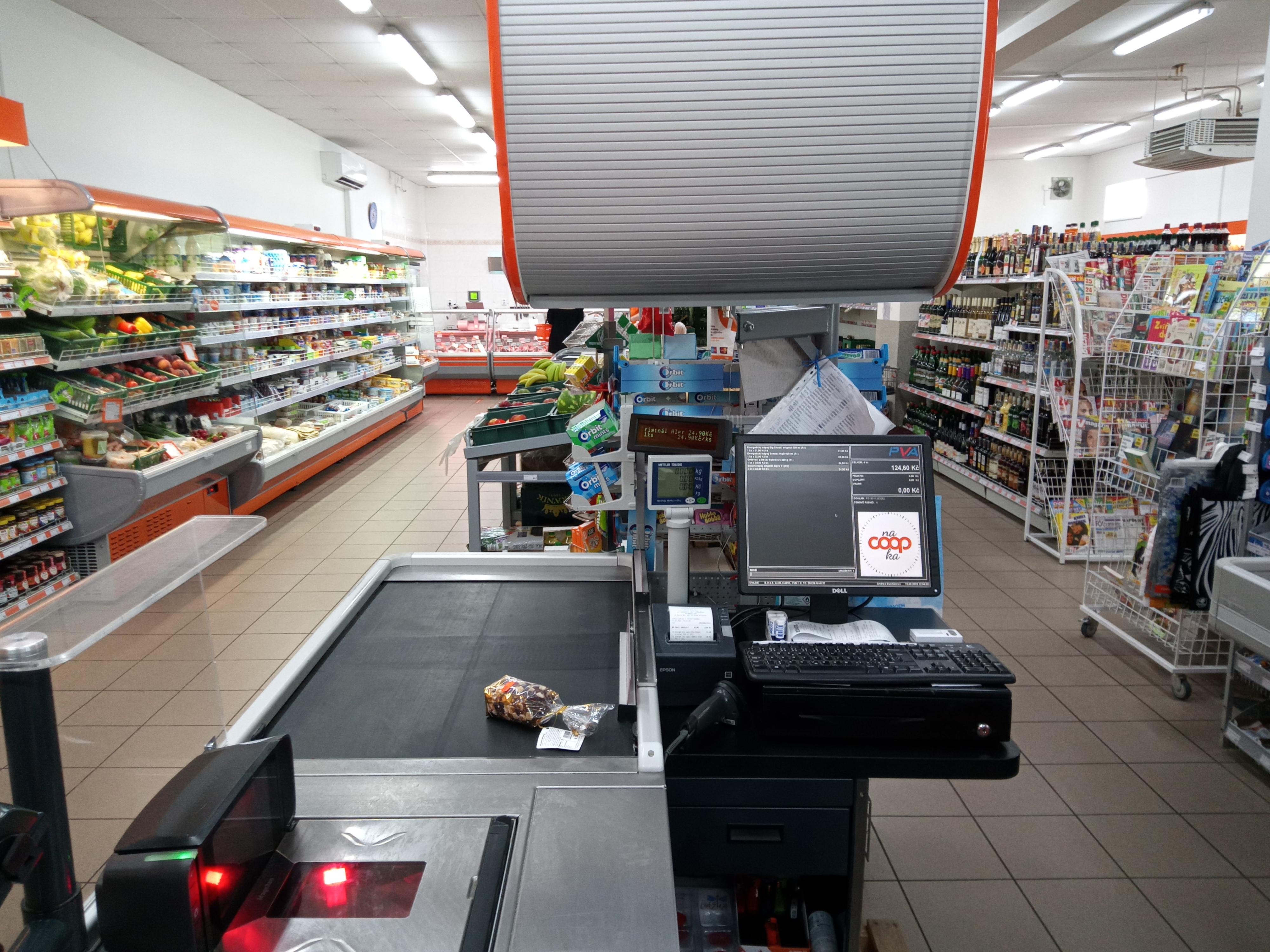 COOP - Jednota, spotřební družstvo v Mikulově foto 3