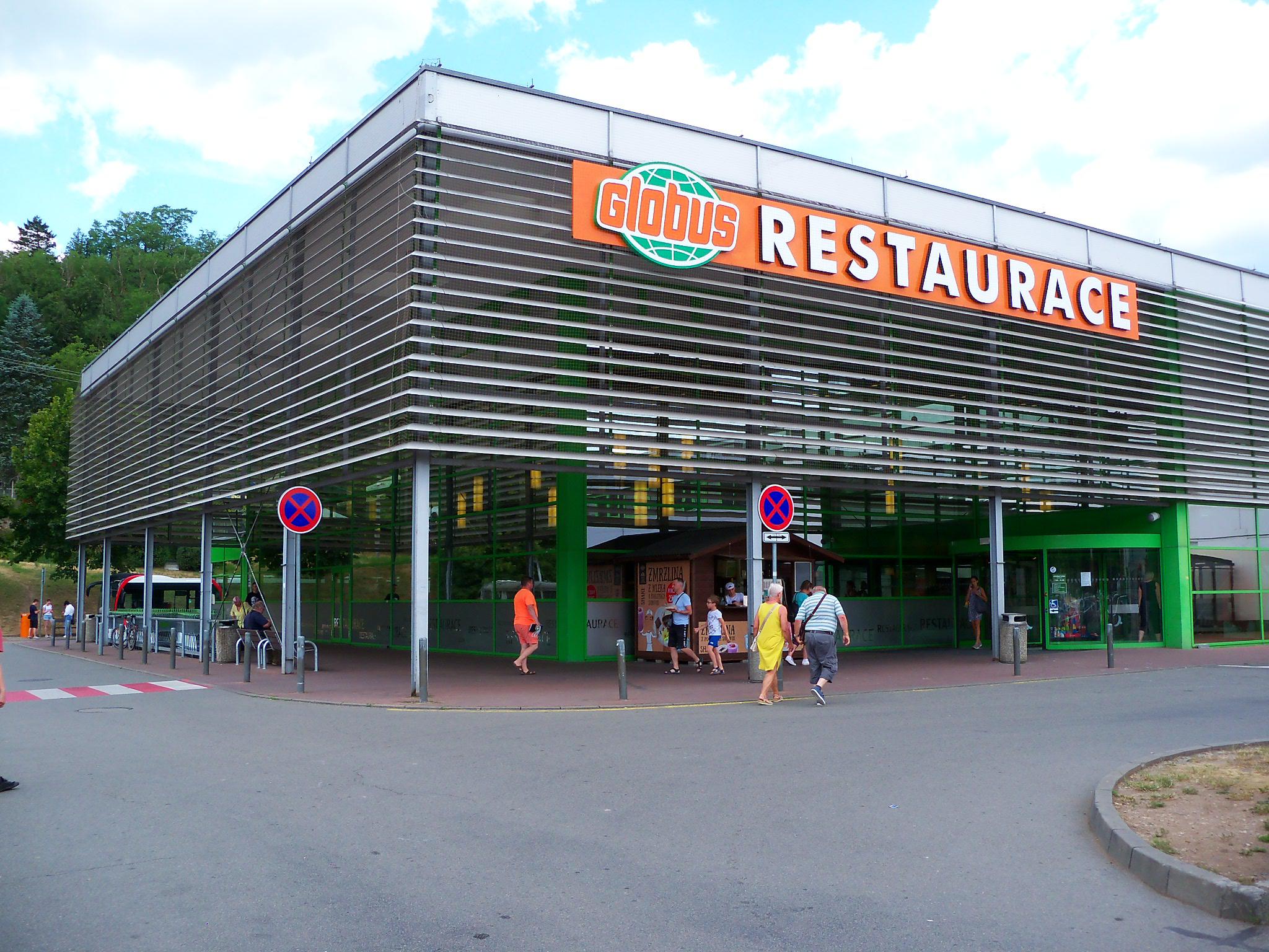 Globus Hypermarket