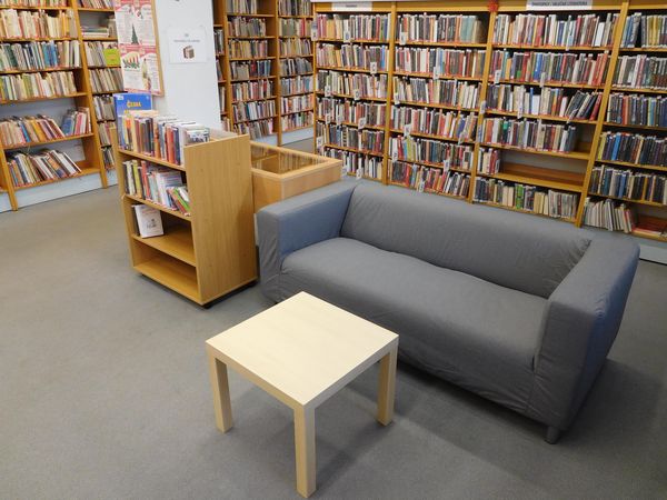 Městská knihovna Neratovice foto 4