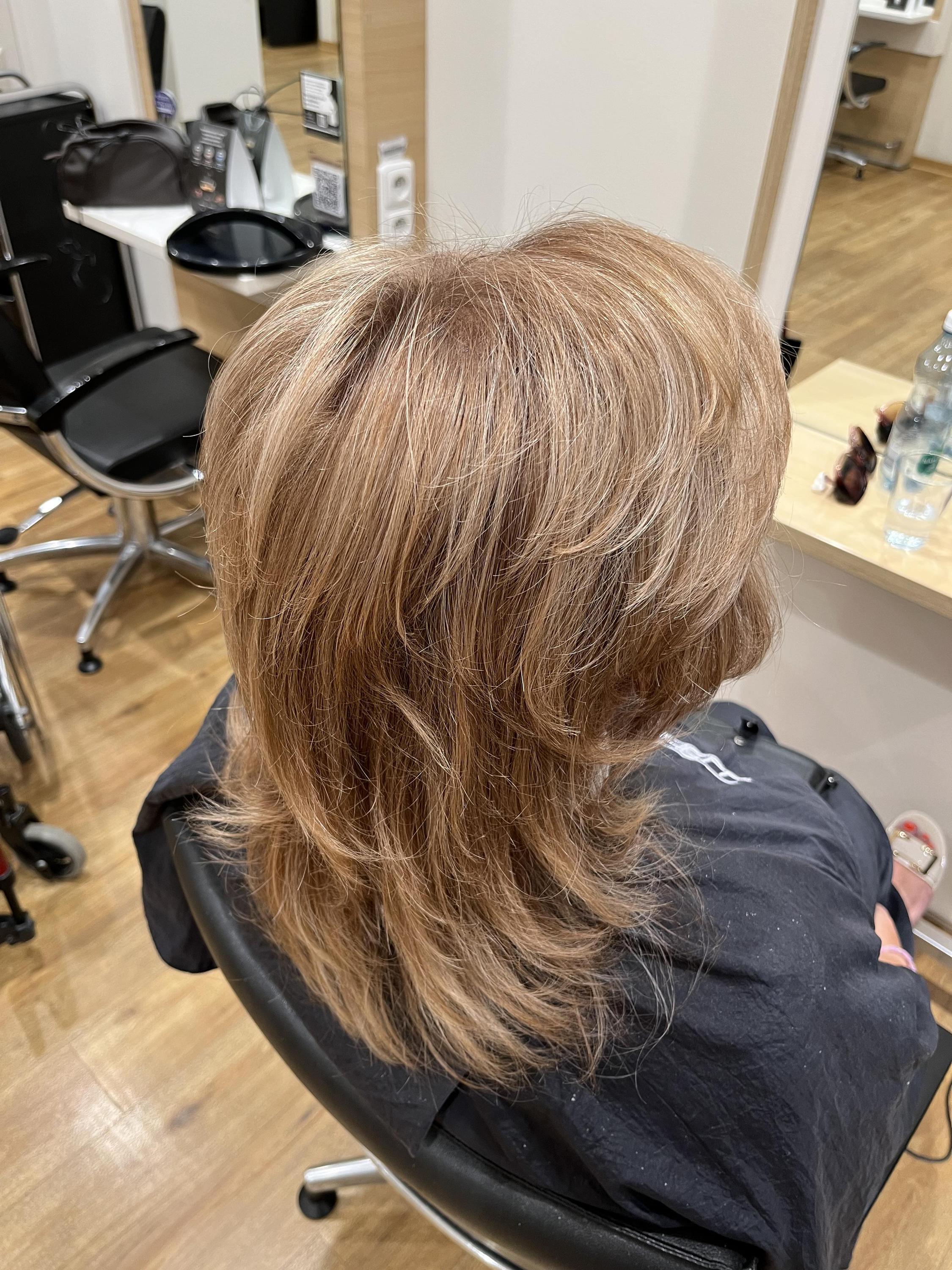 Kadeřnictví CUT&COLOR foto 4