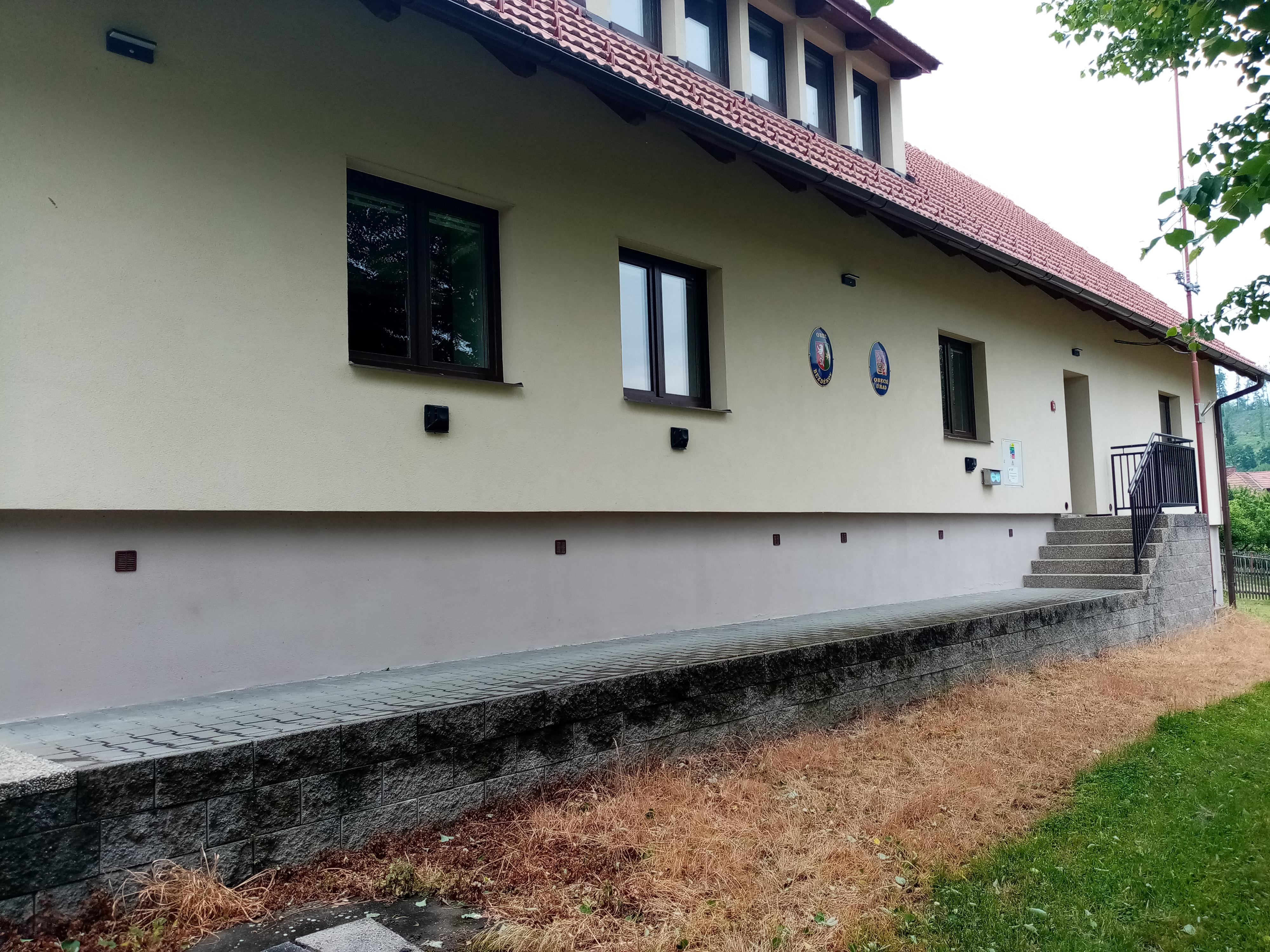 Obecní knihovna Bezděkov foto 2