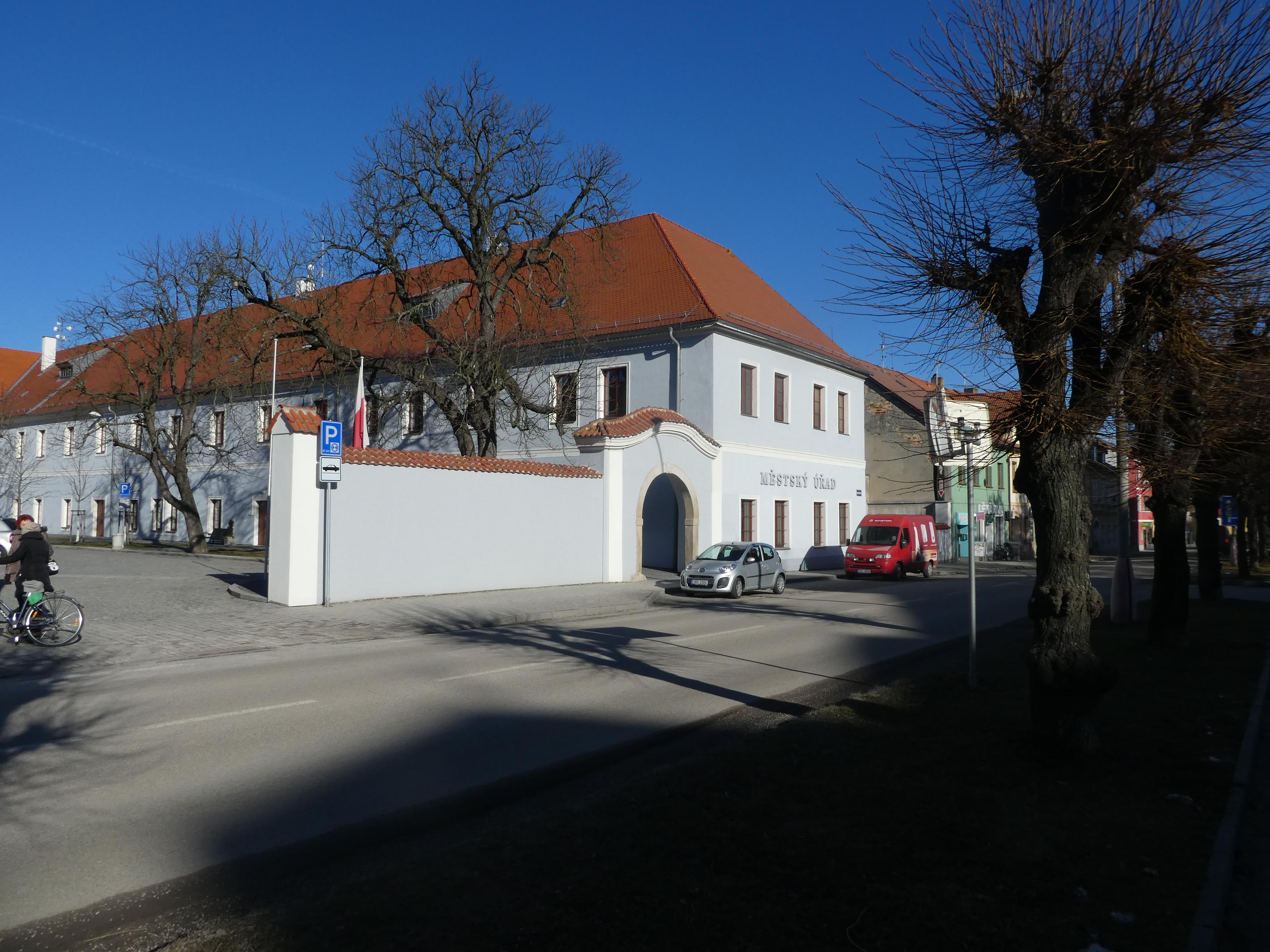 Třeboň - městský úřad foto 3