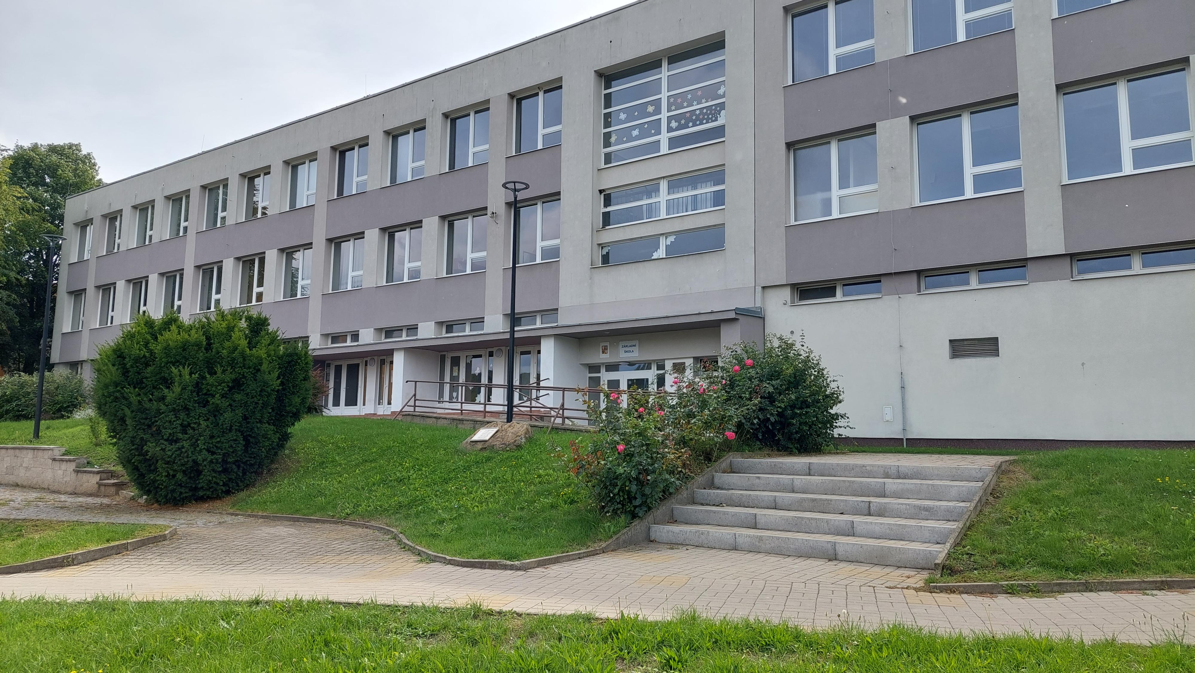 ZŠ Obrnice foto 2