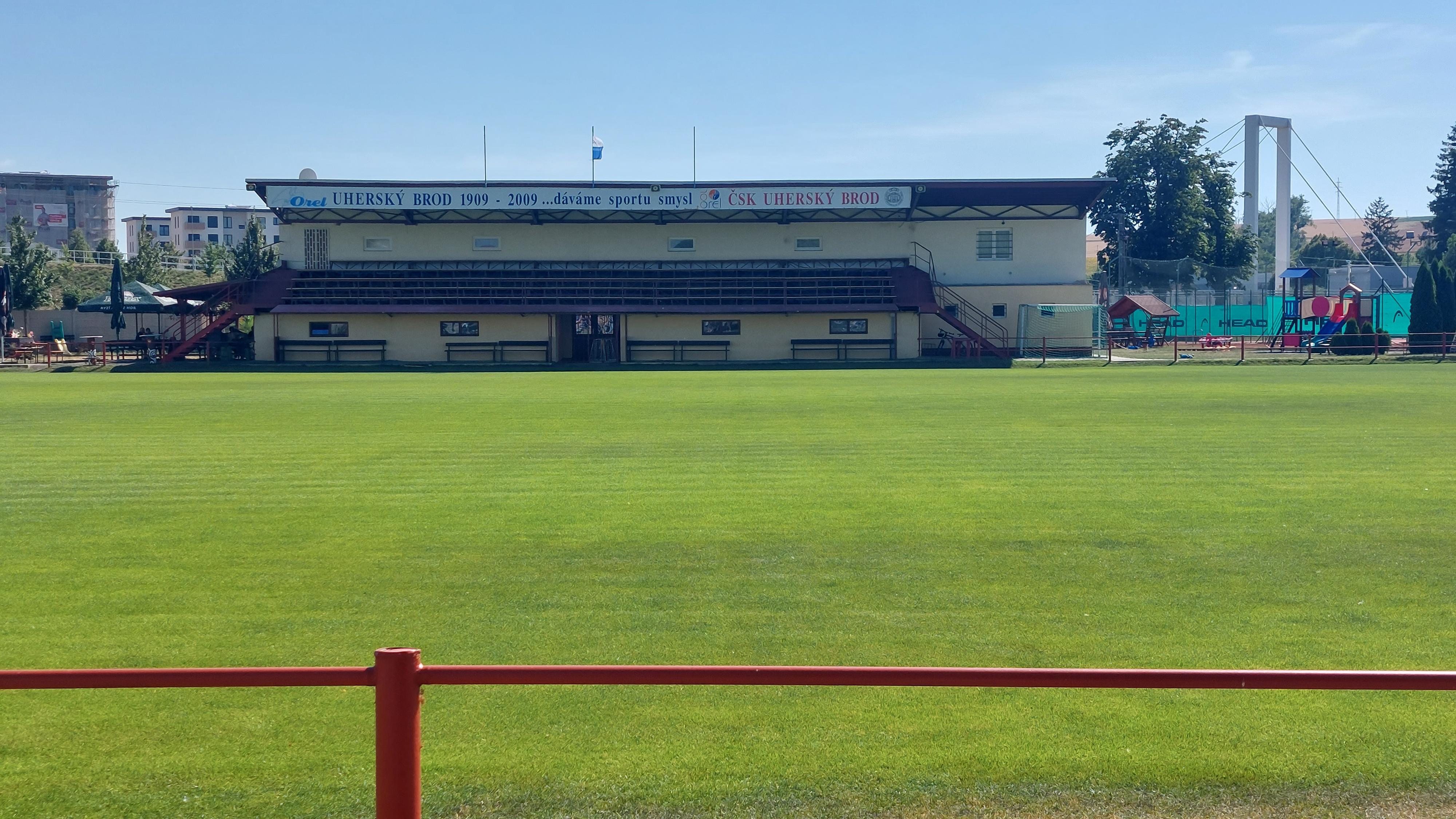Orelský stadion foto 2